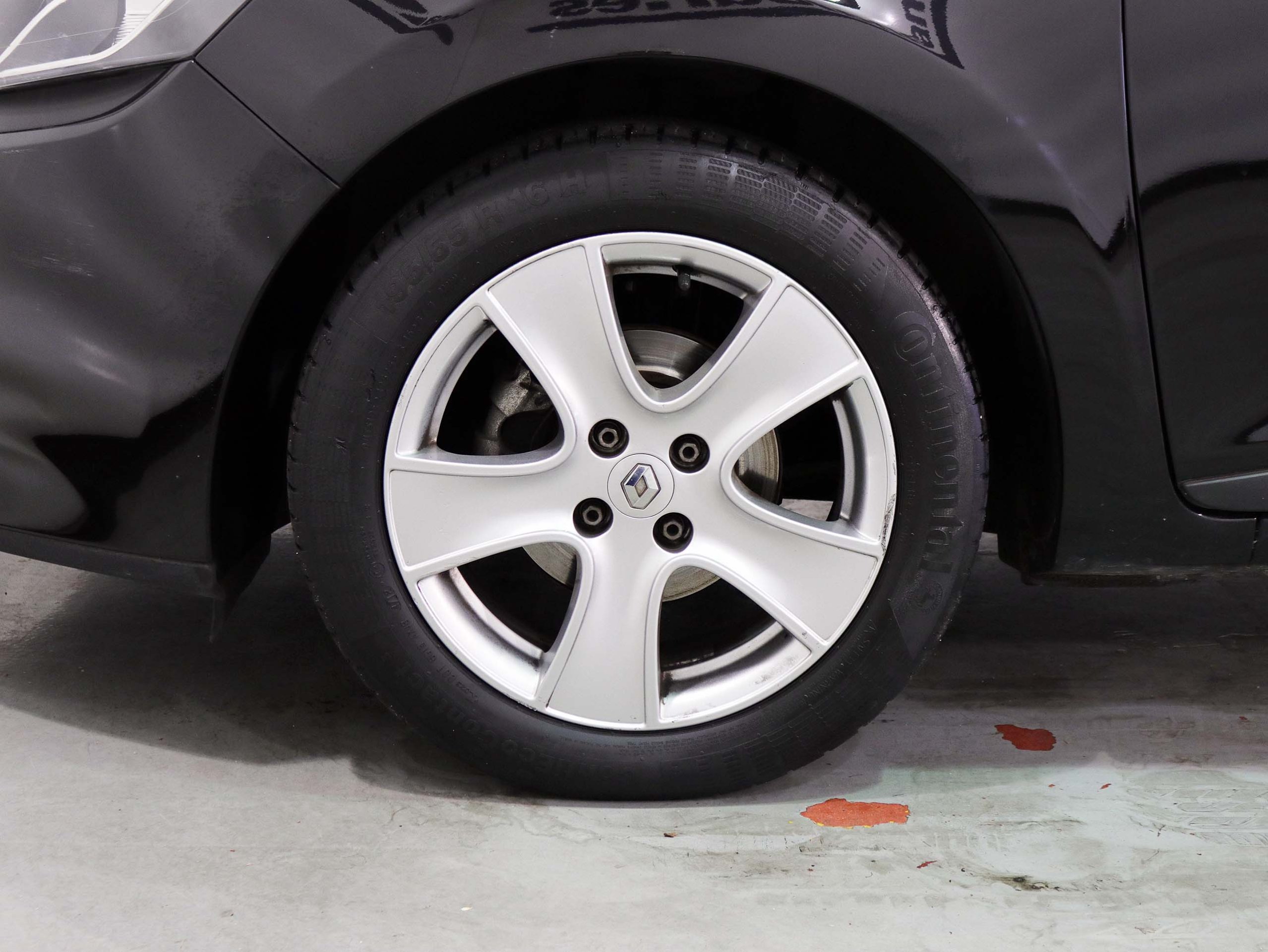 Foto Renault Clio 28