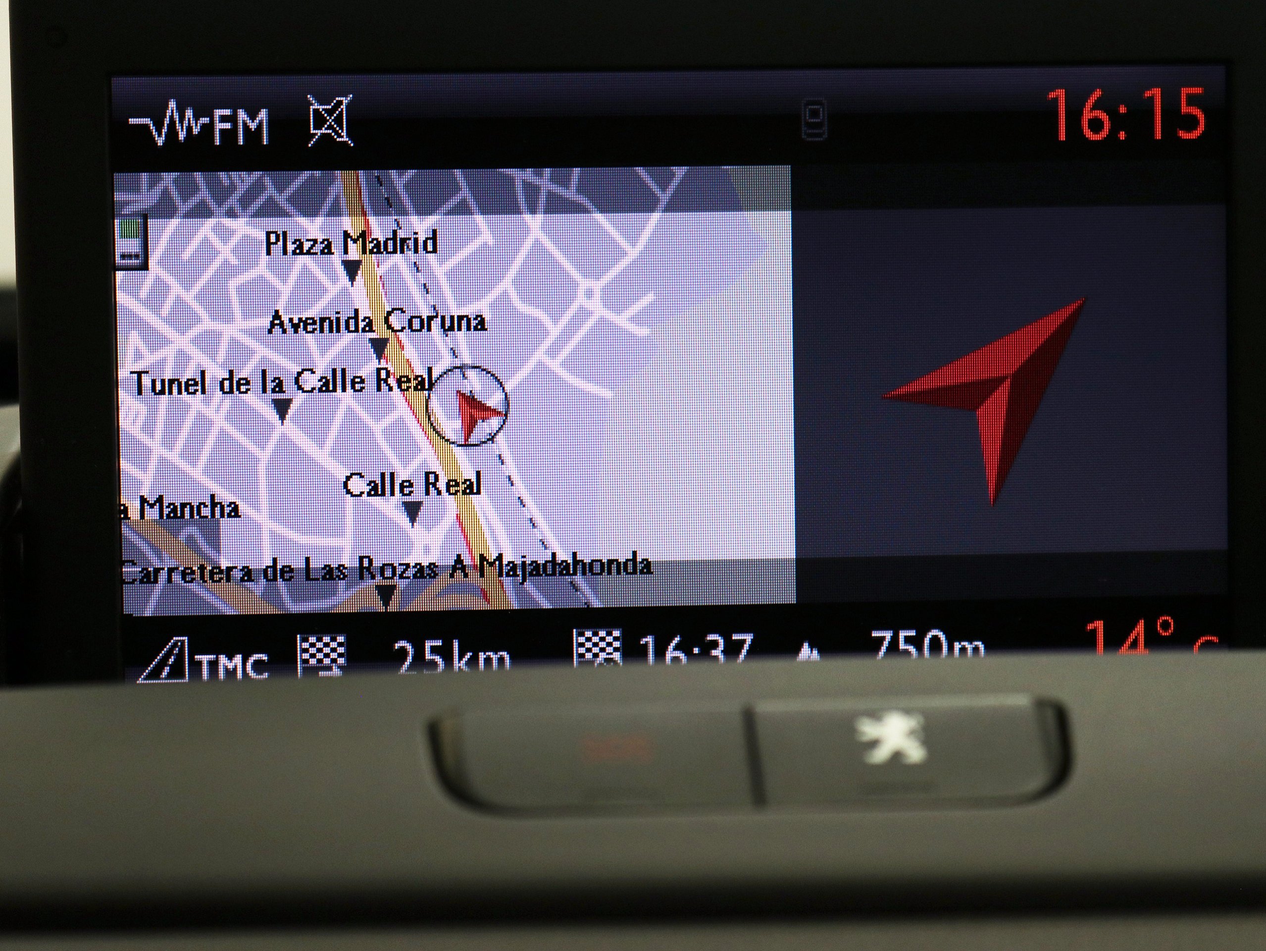 Foto Peugeot 5008 15