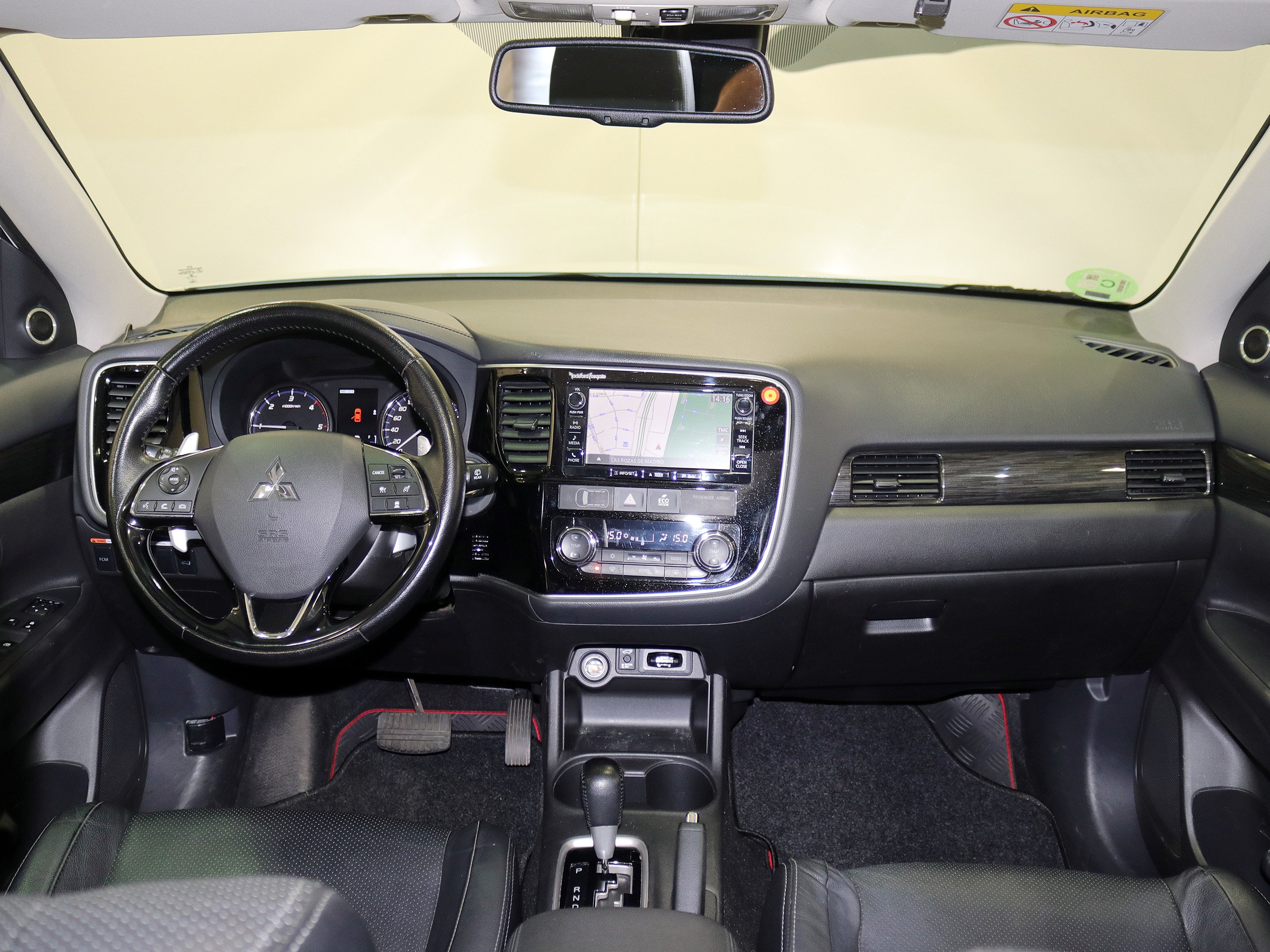 Foto Mitsubishi Outlander 28
