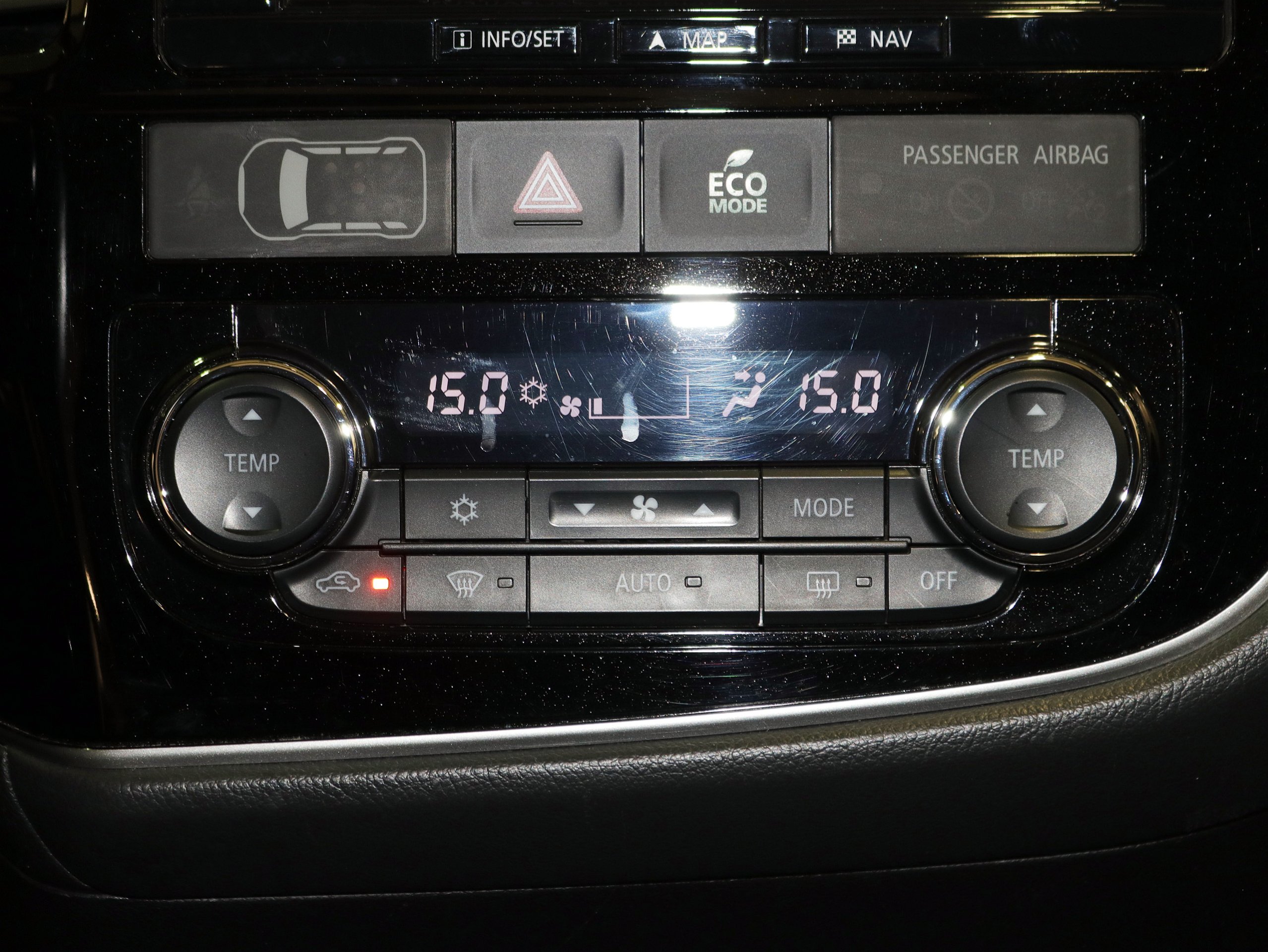 Foto Mitsubishi Outlander 32