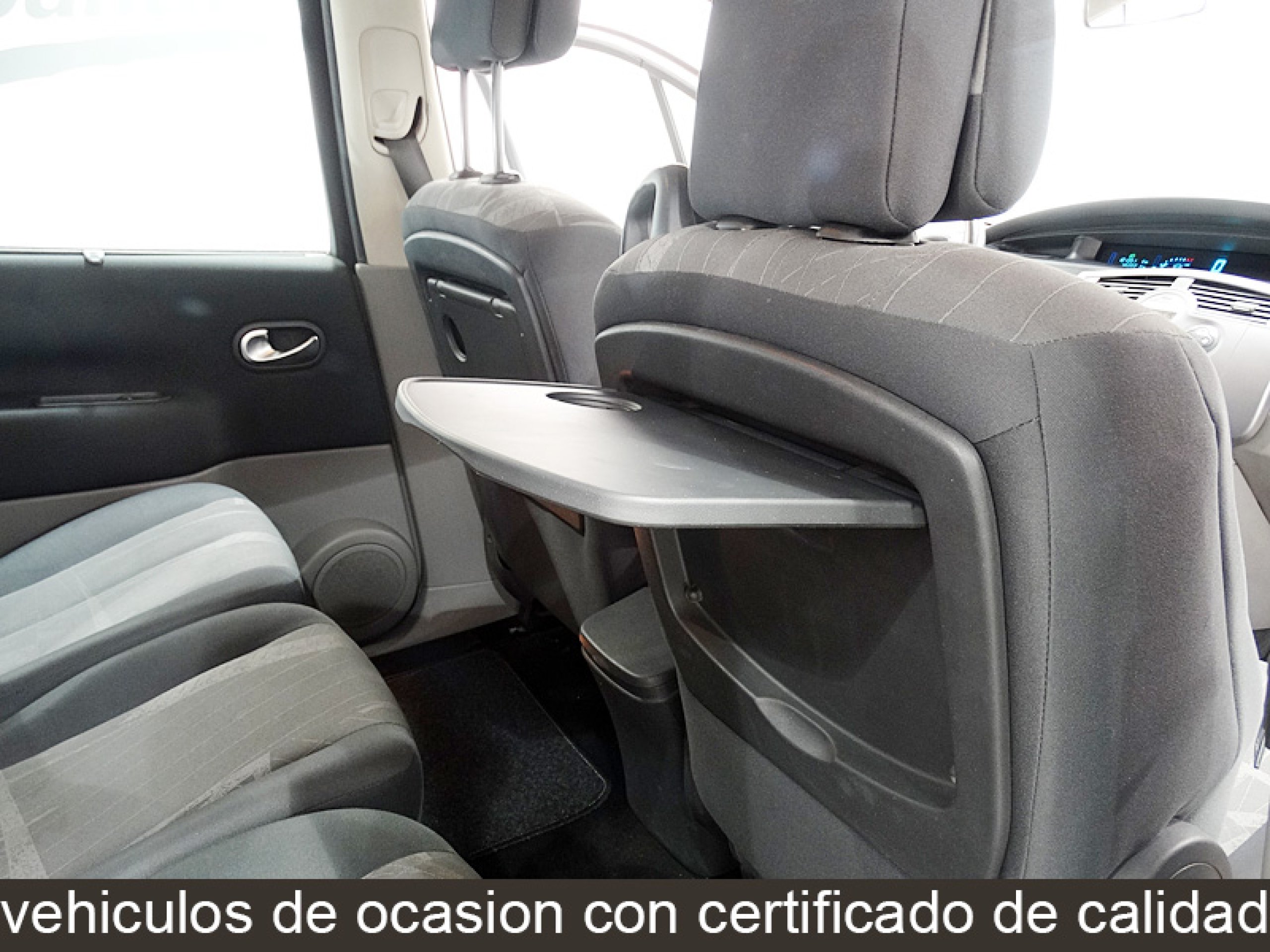 Foto Renault Scenic 37