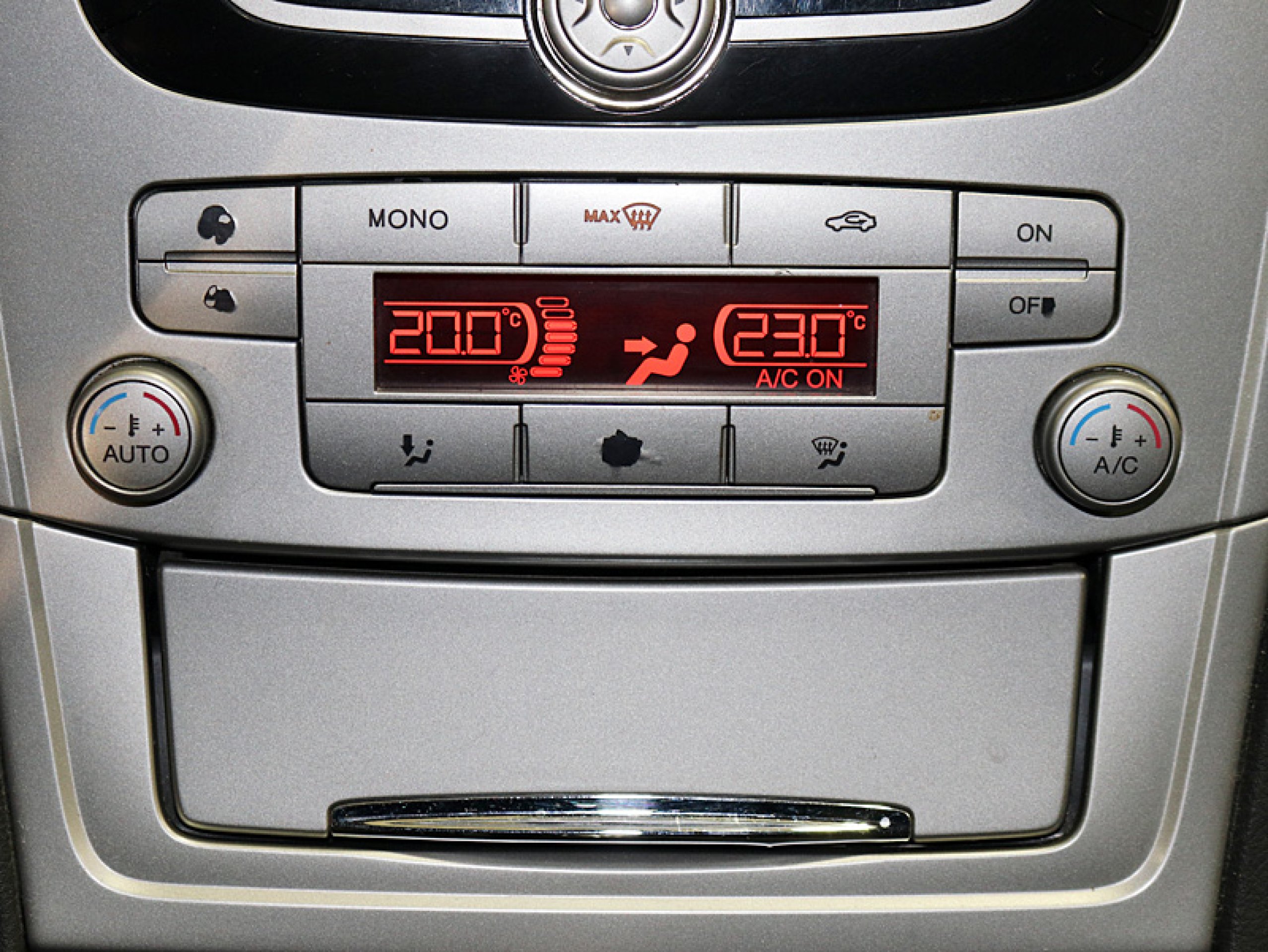 Foto Ford Mondeo 18