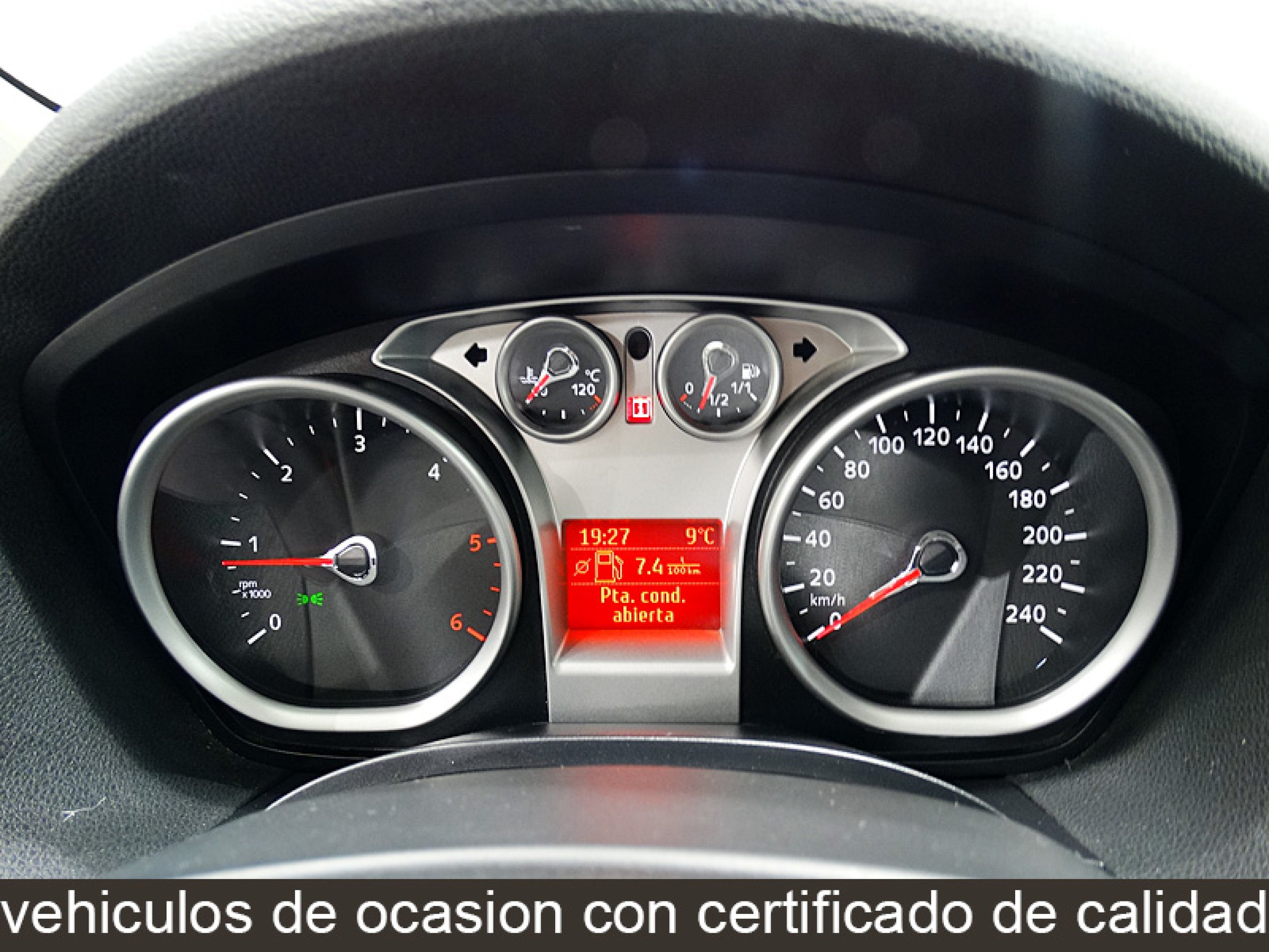 Foto Ford Kuga 31