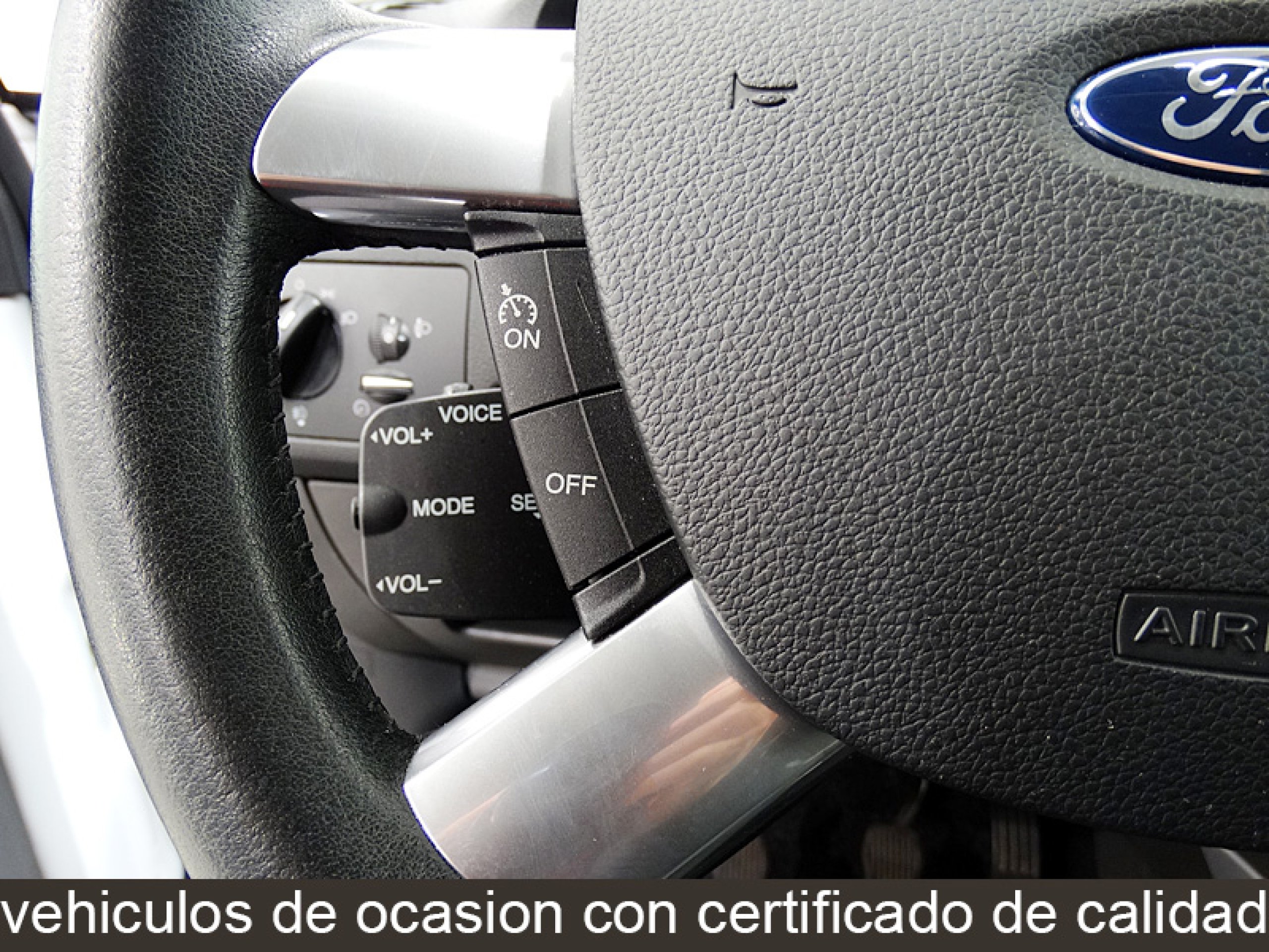 Foto Ford Kuga 32