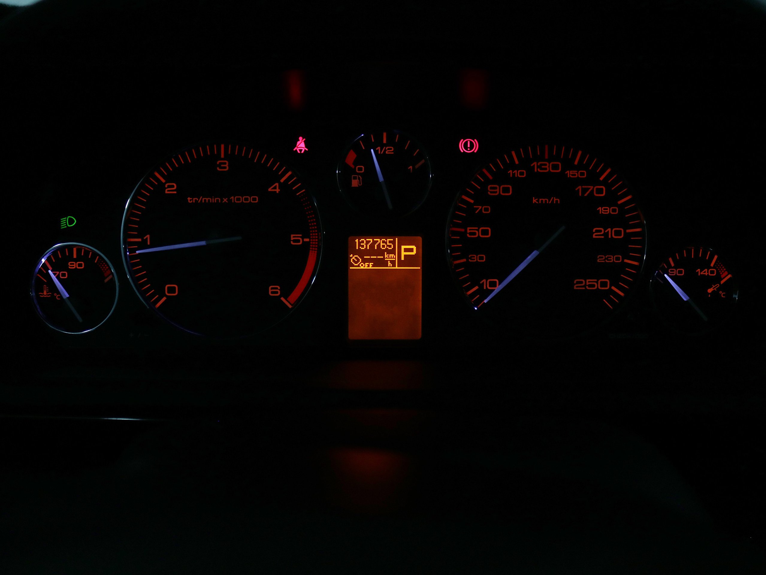 Foto Peugeot 407 16 Foto Peugeot 407 16