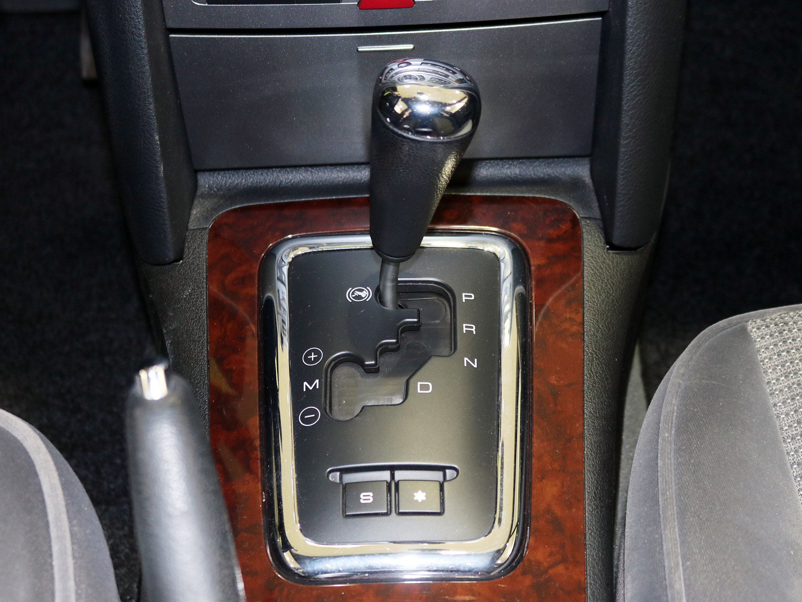 Foto Peugeot 407 25 Foto Peugeot 407 25