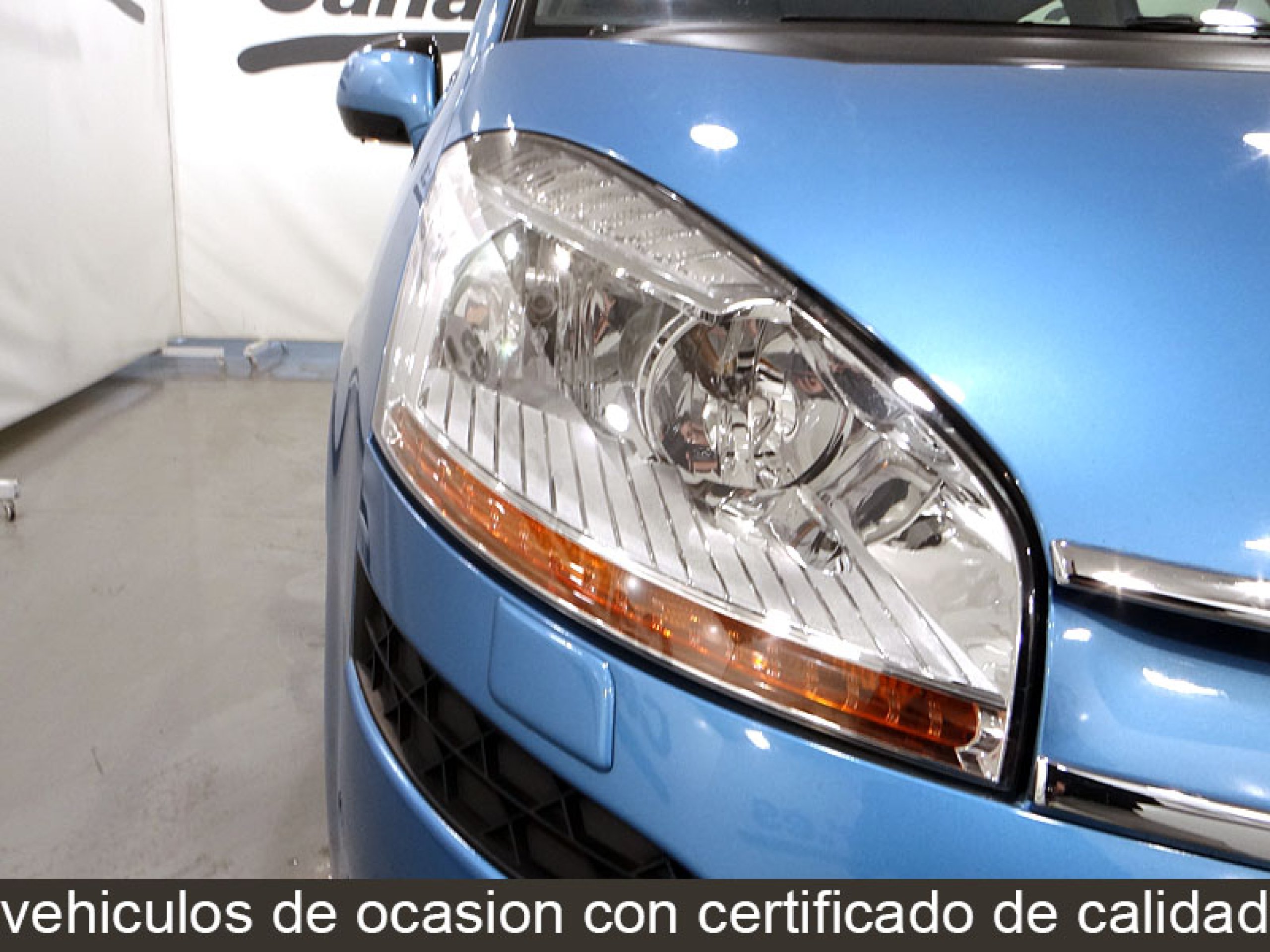 Foto Citroen C4 Picasso 19