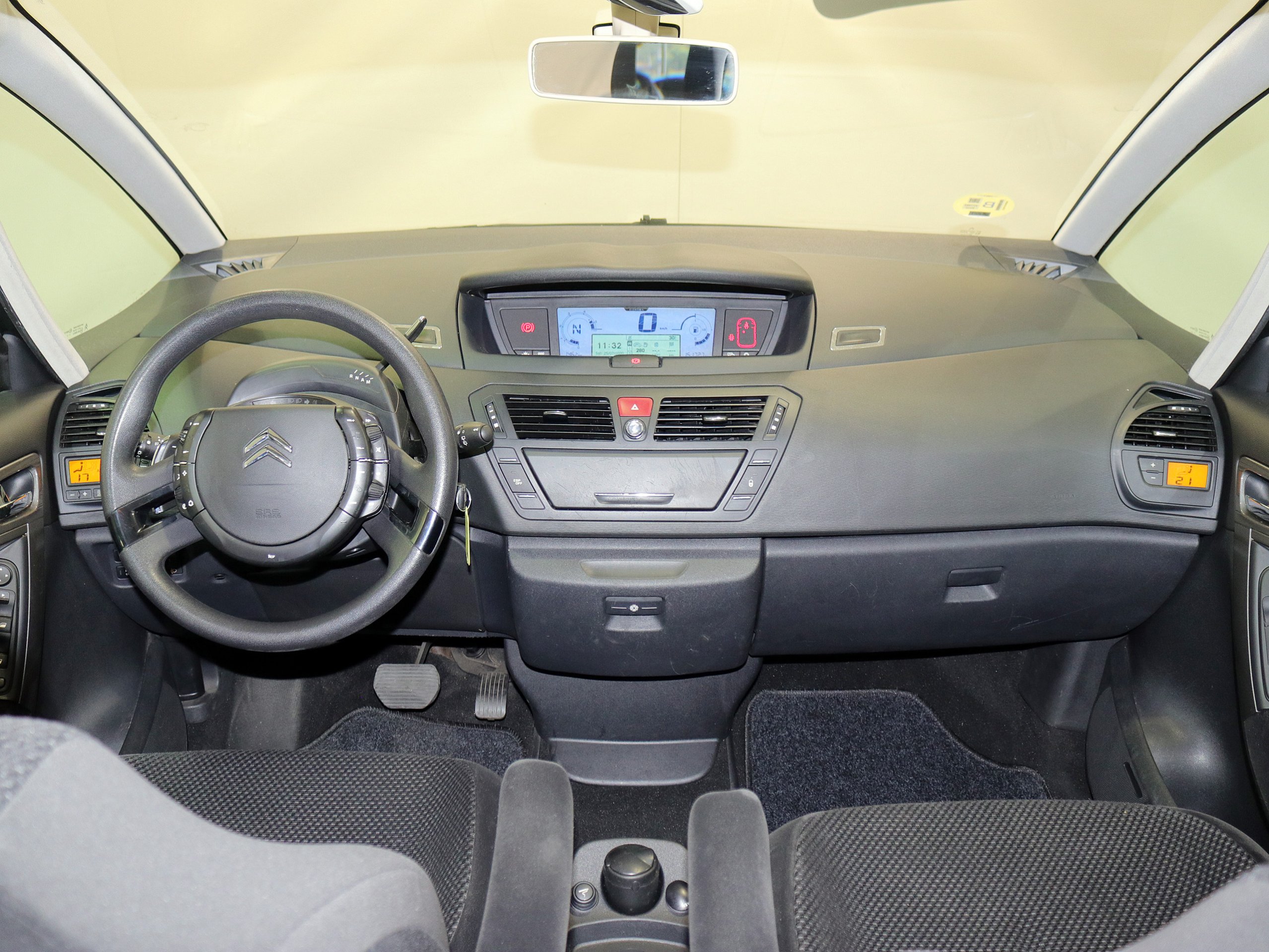 Foto Citroen C4 Picasso 18