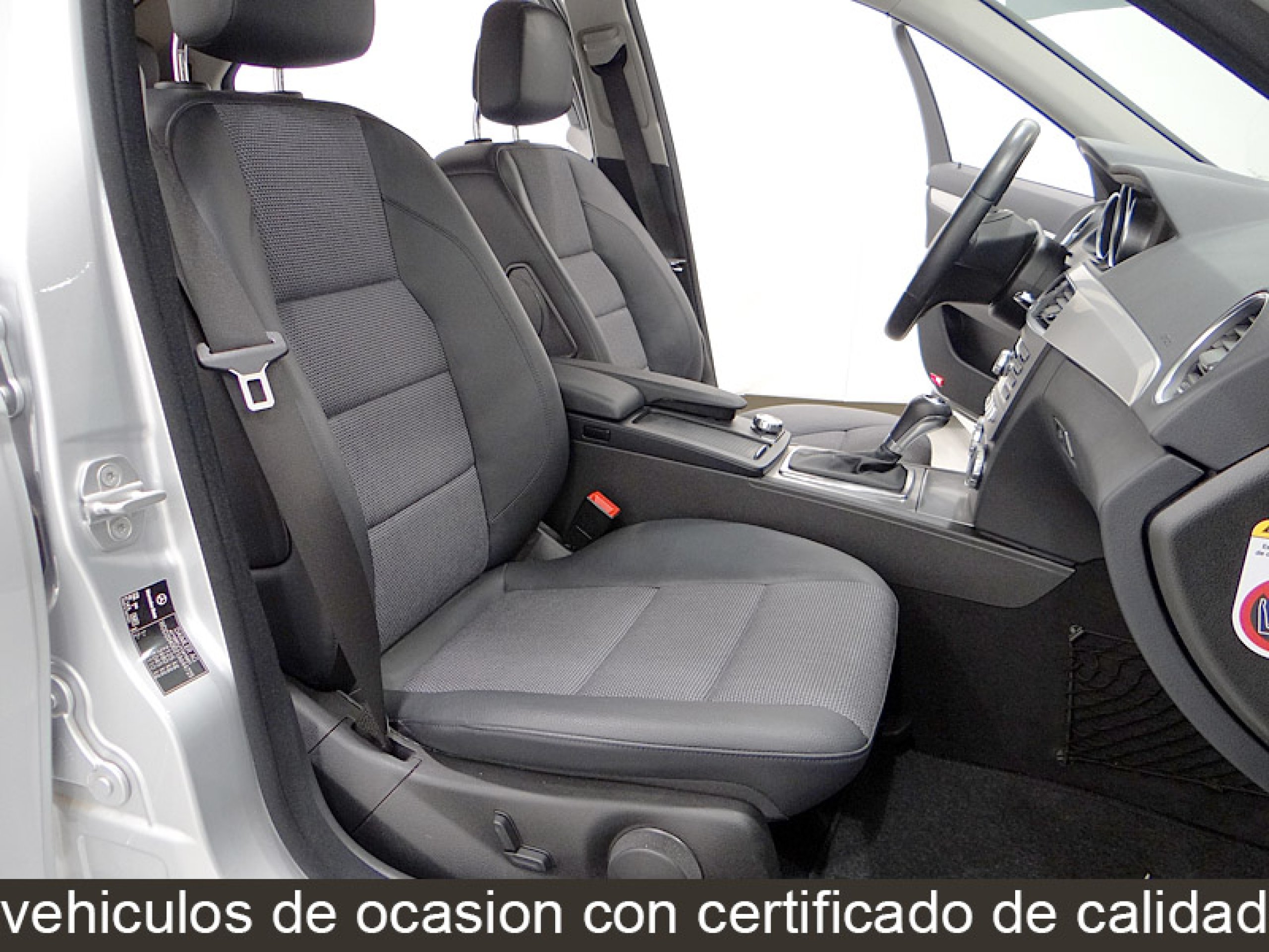 Foto Mercedes-Benz C 220 22