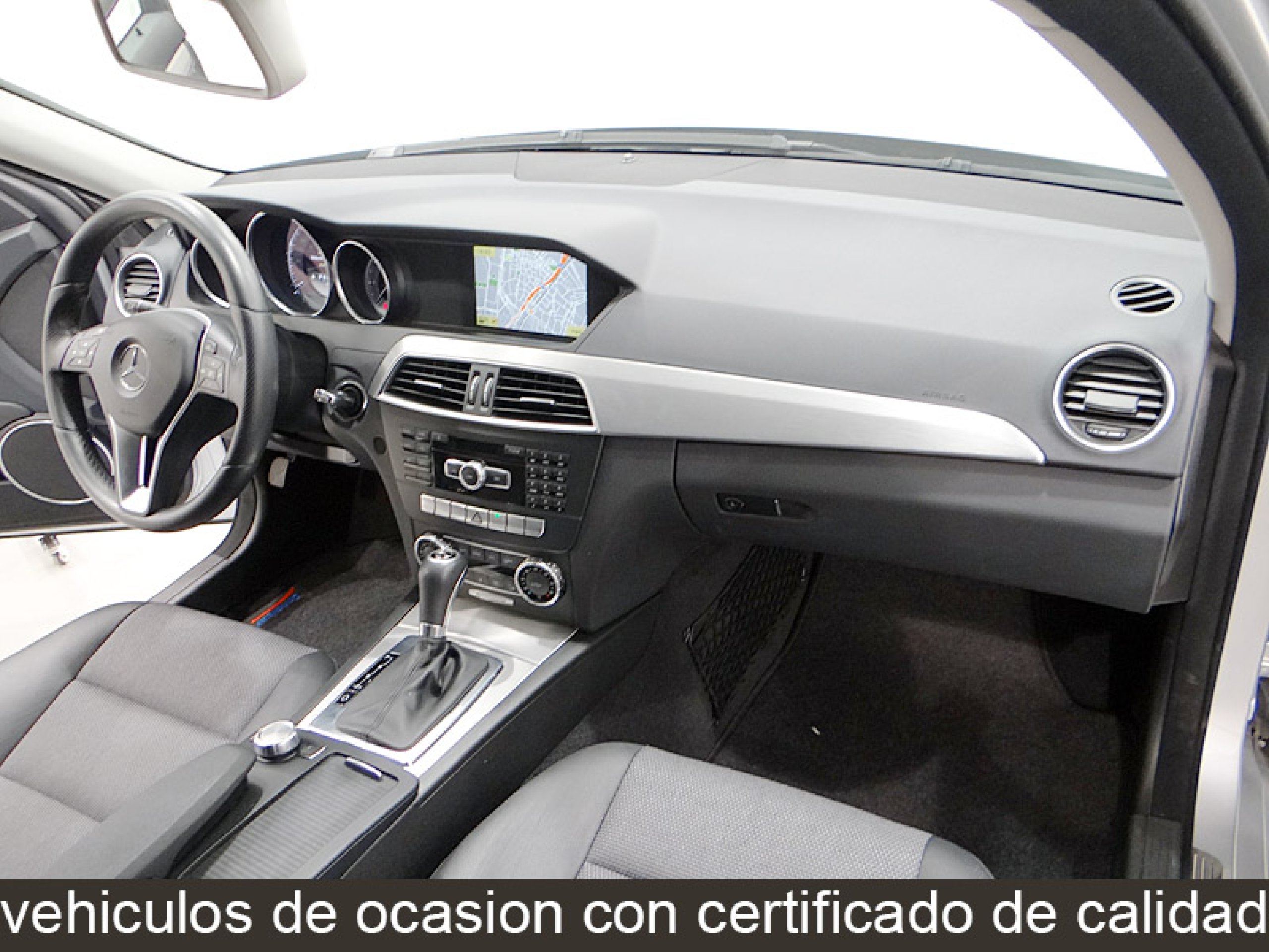 Foto Mercedes-Benz C 220 27