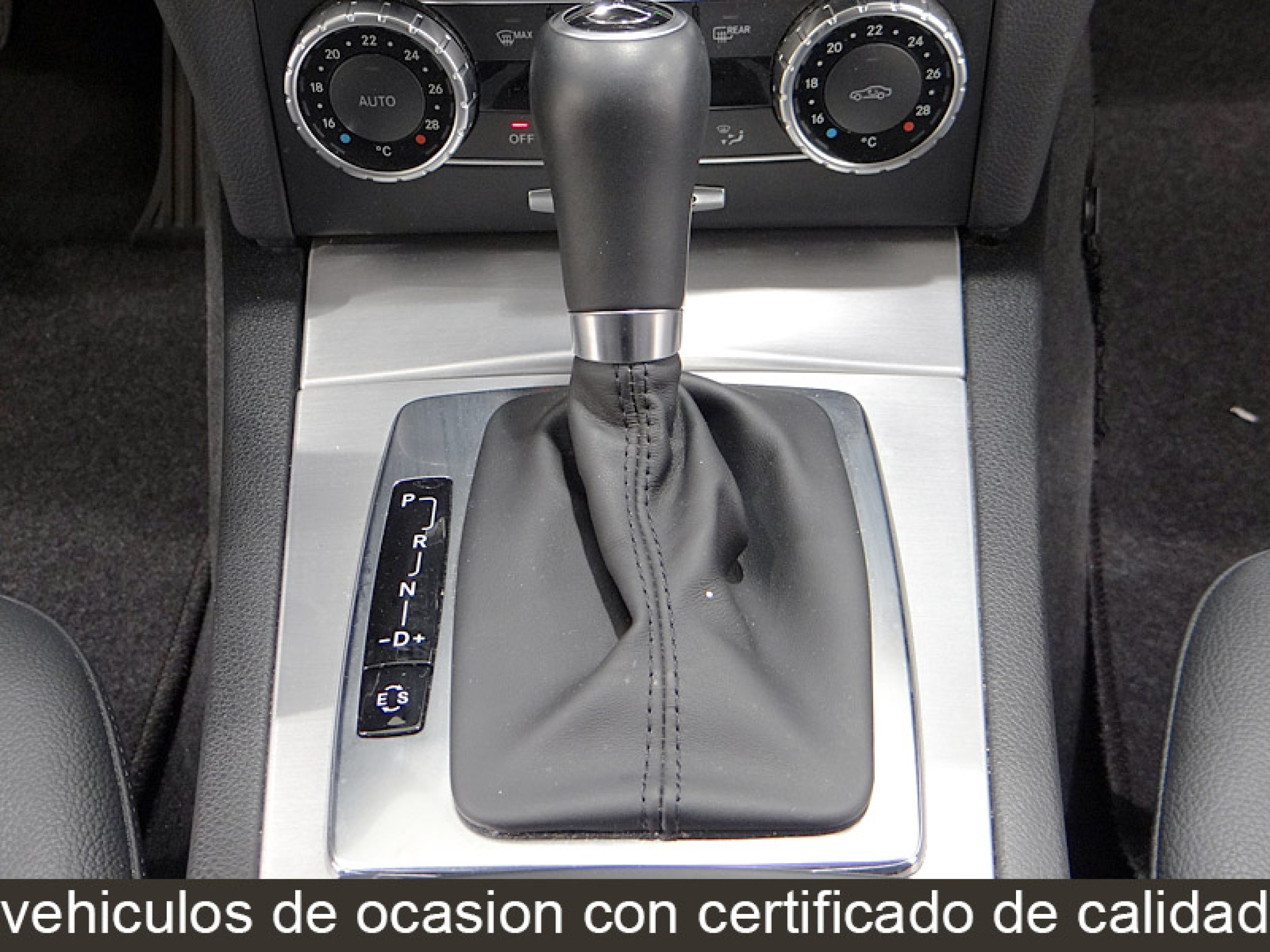 Foto Mercedes-Benz C 220 33