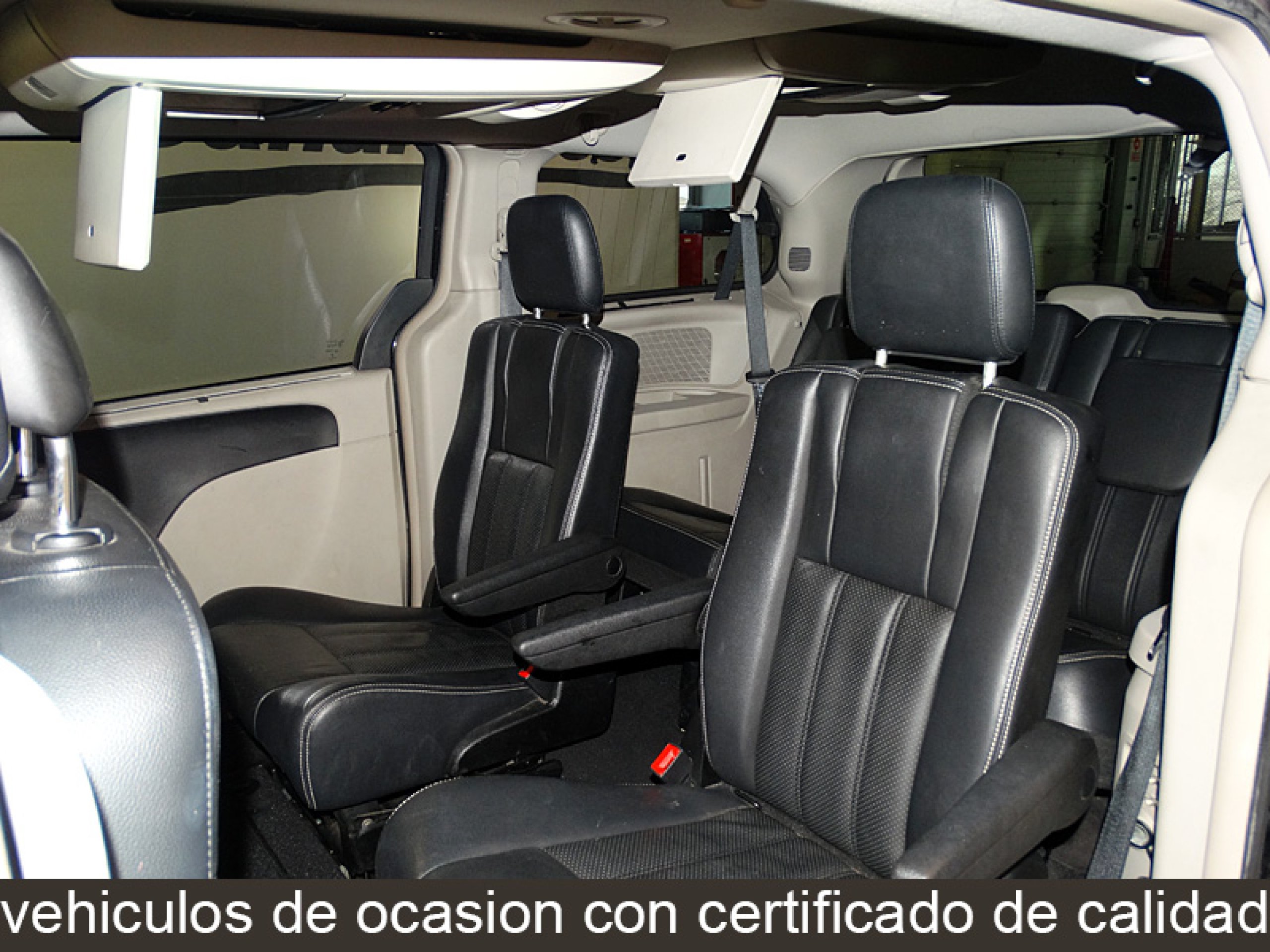 Foto Lancia Voyager 26