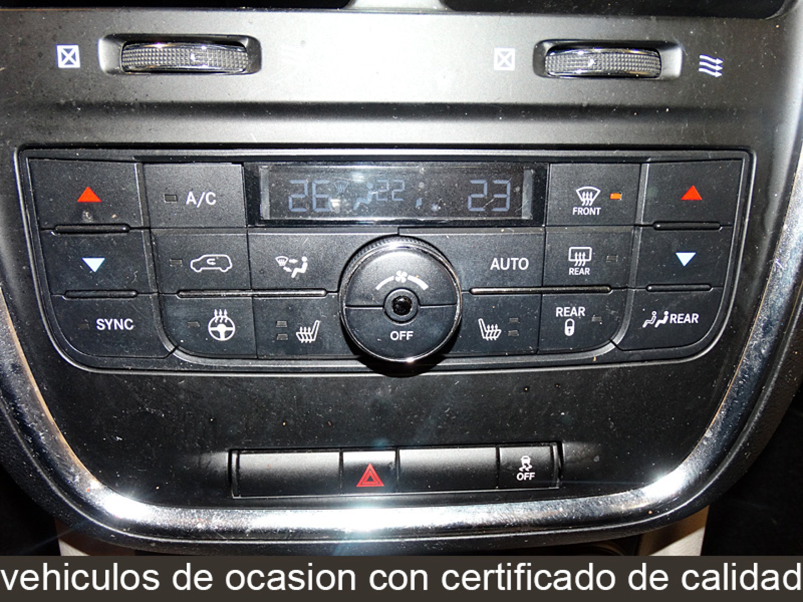 Foto Lancia Voyager 34