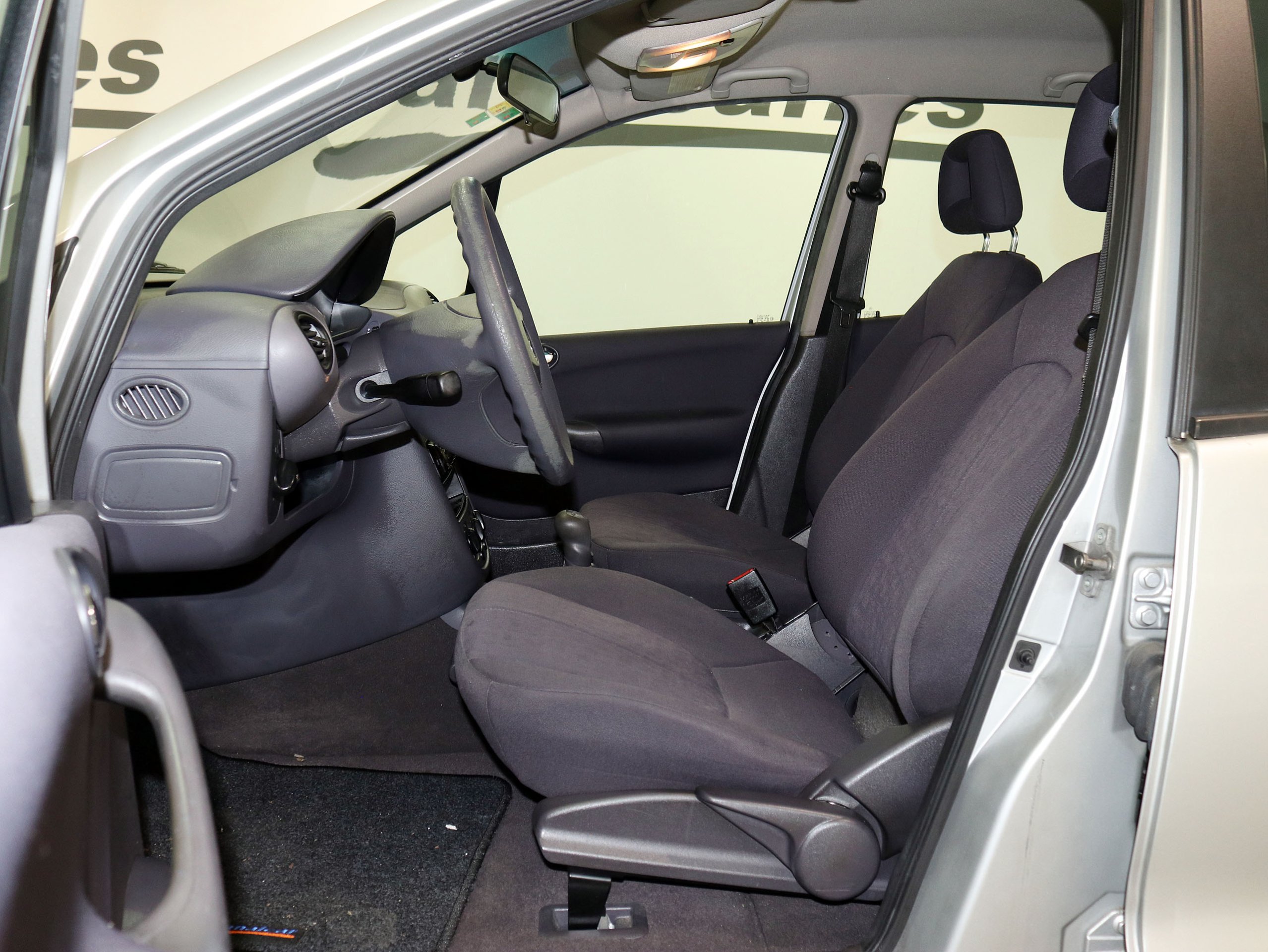 Foto Mercedes-Benz A 140 11 Foto Mercedes-Benz A 140 11