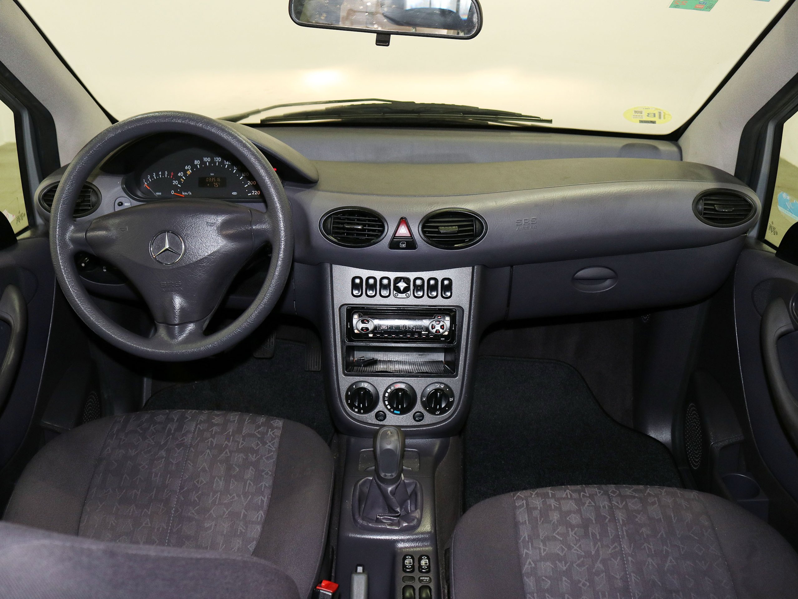 Foto Mercedes-Benz A 140 15 Foto Mercedes-Benz A 140 15