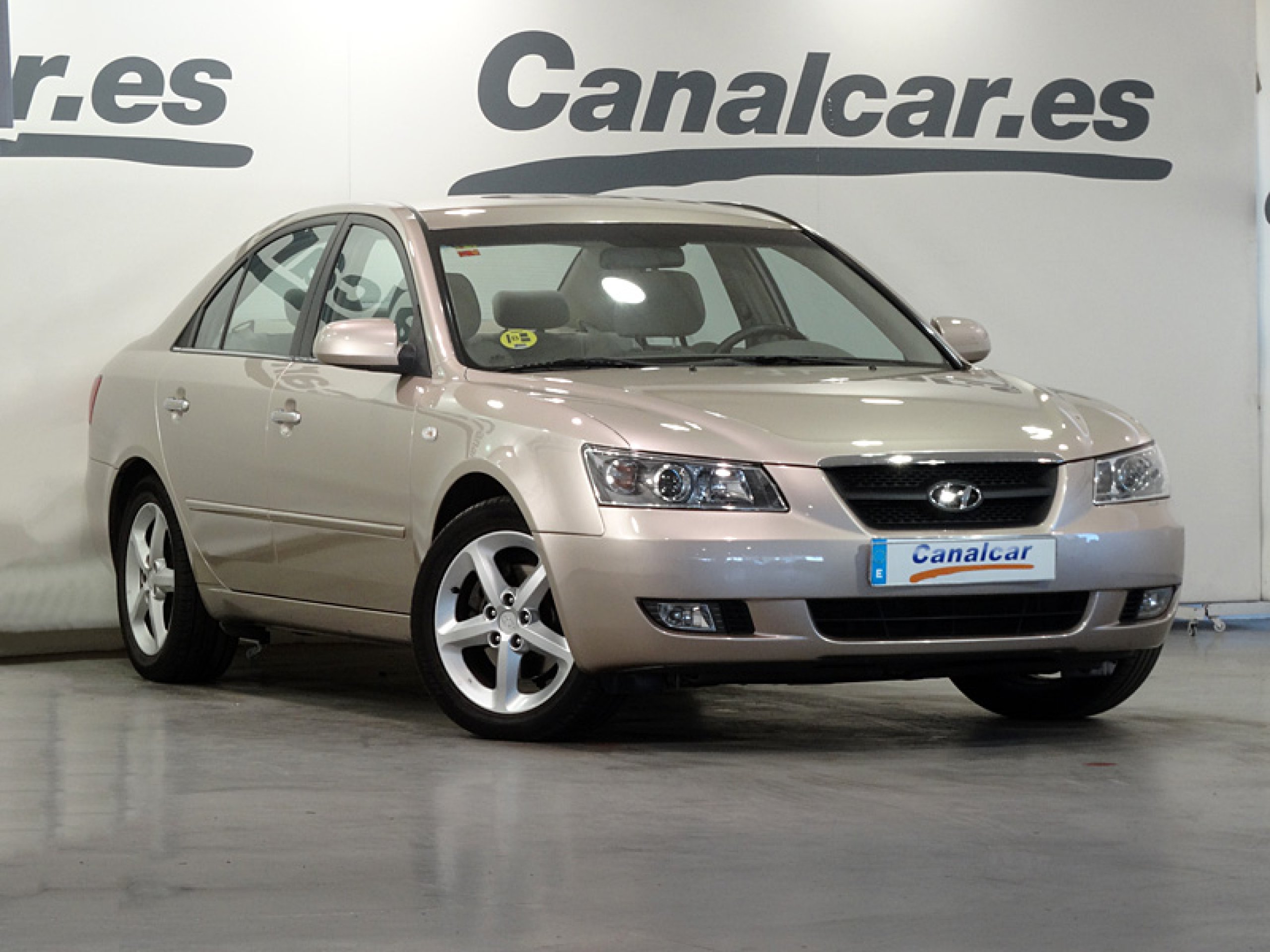Foto Hyundai Sonata 4 Foto Hyundai Sonata 4