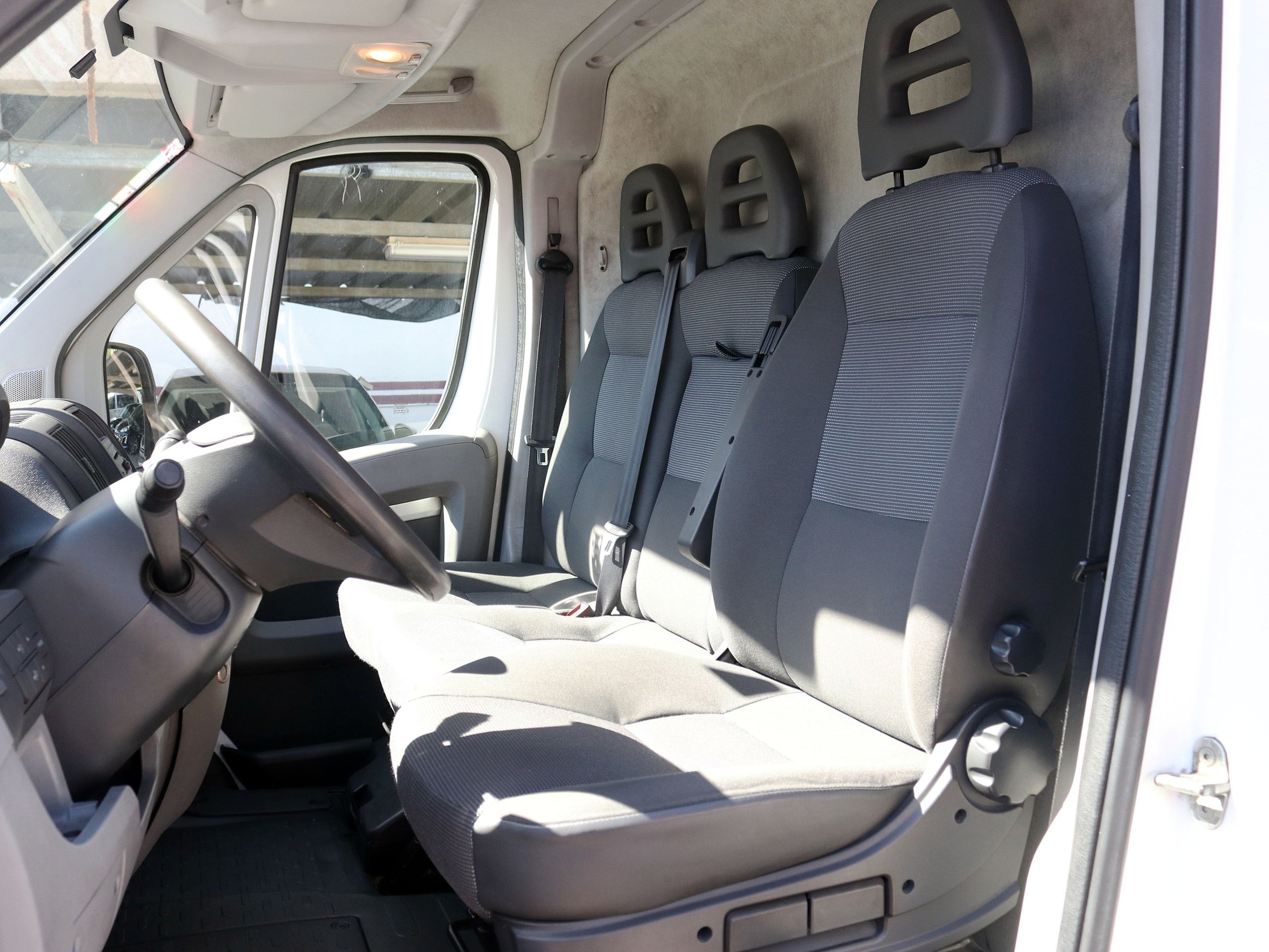 Foto Peugeot Boxer 11