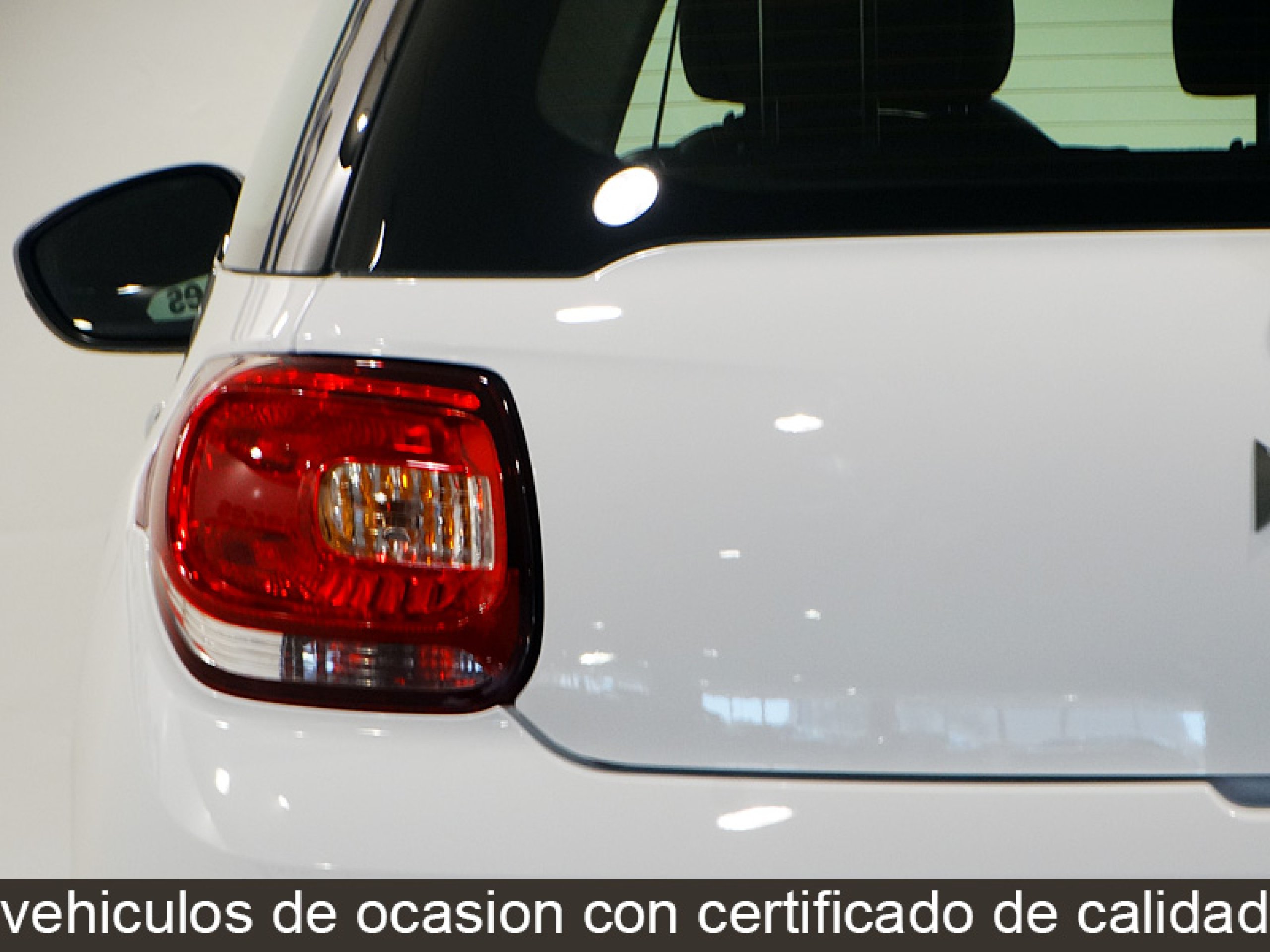 Foto Citroen DS3 13