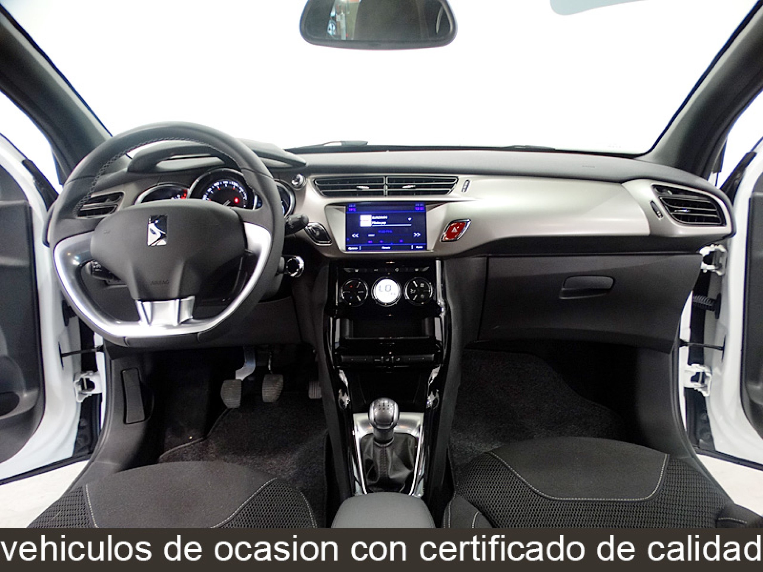 Foto Citroen DS3 23