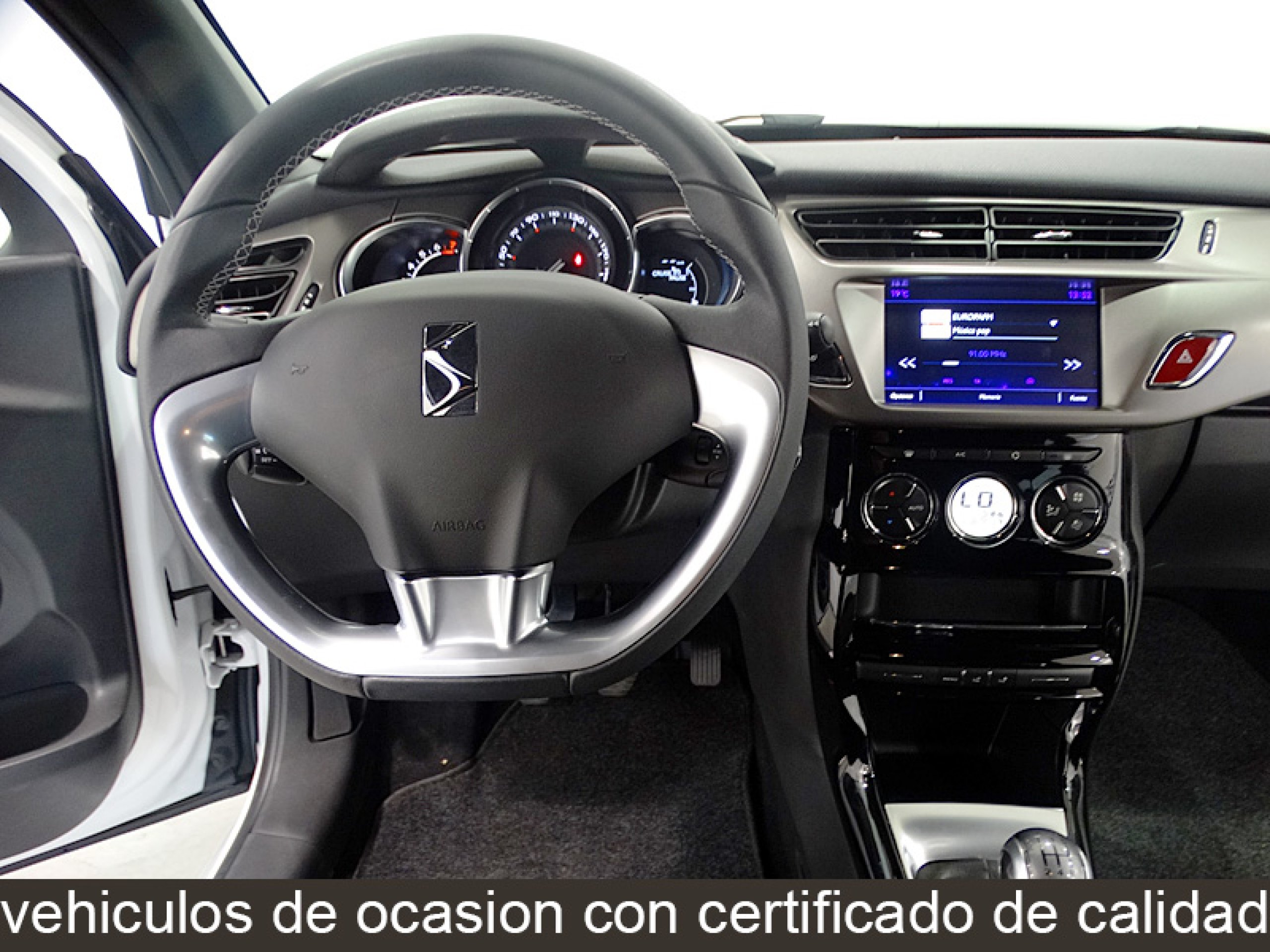 Foto Citroen DS3 25