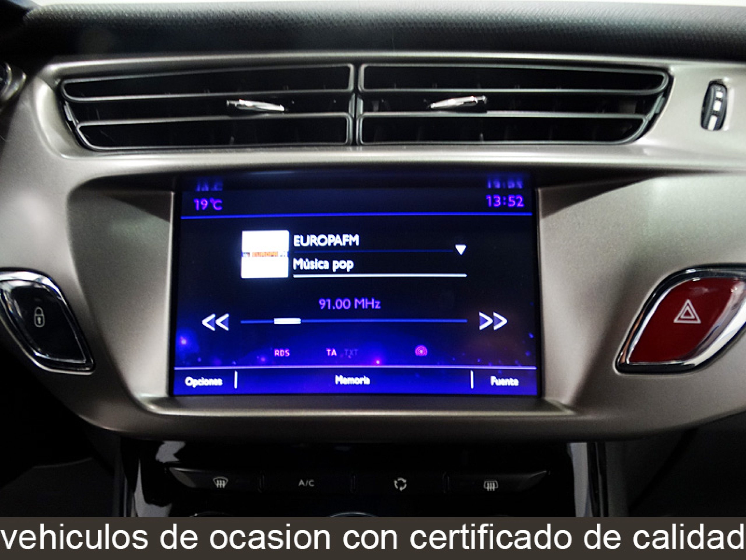 Foto Citroen DS3 28