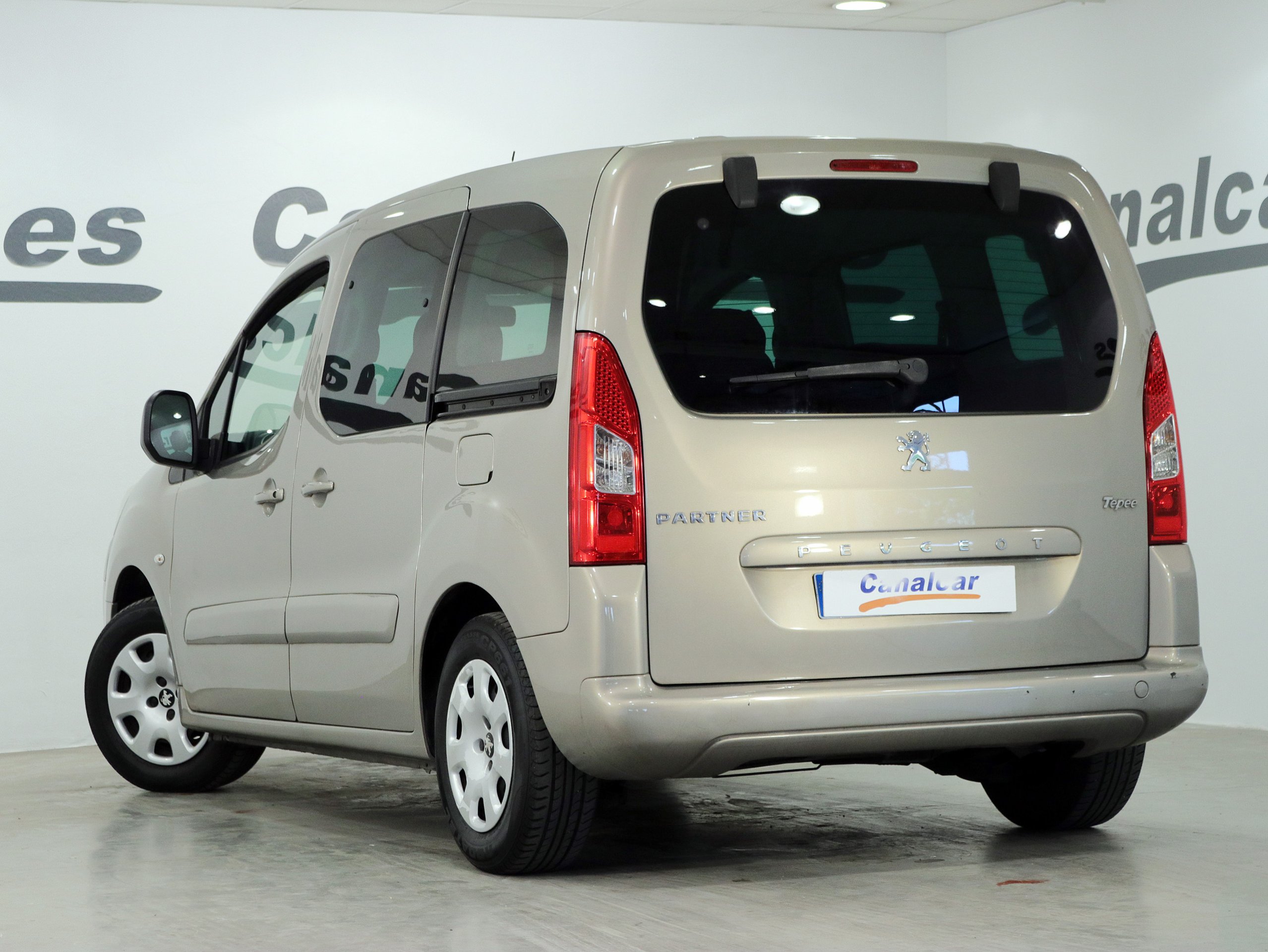 Foto Peugeot Partner 8