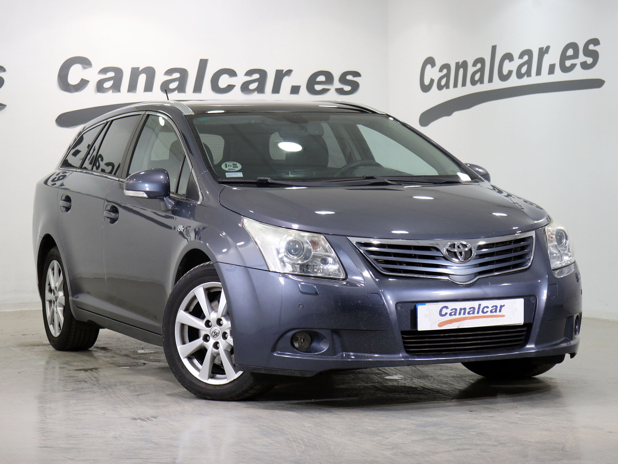 Foto Toyota Avensis 4