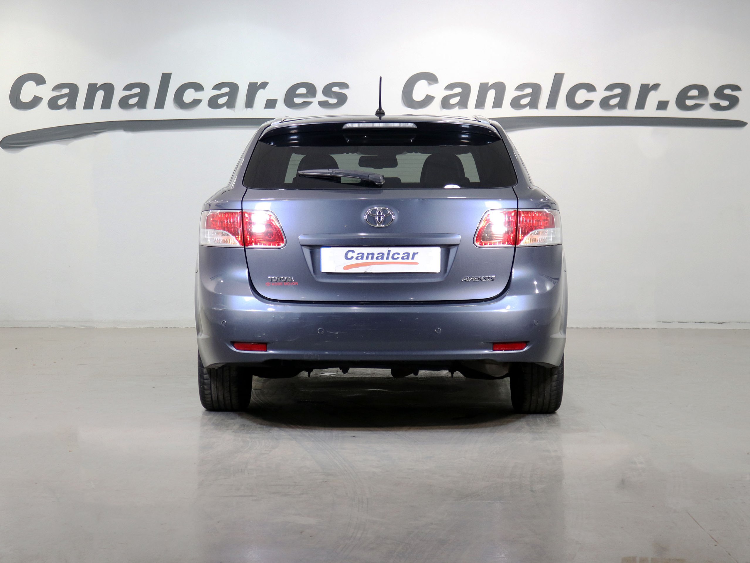 Foto Toyota Avensis 6