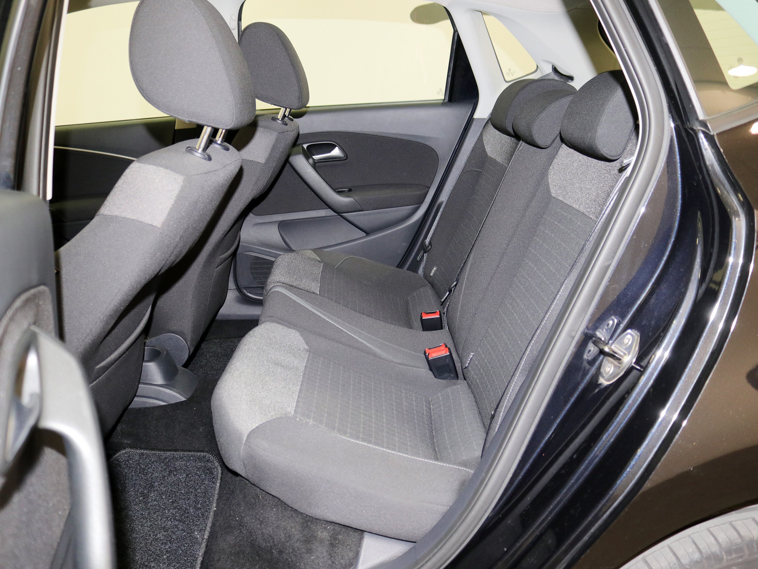Foto Volkswagen Polo 14