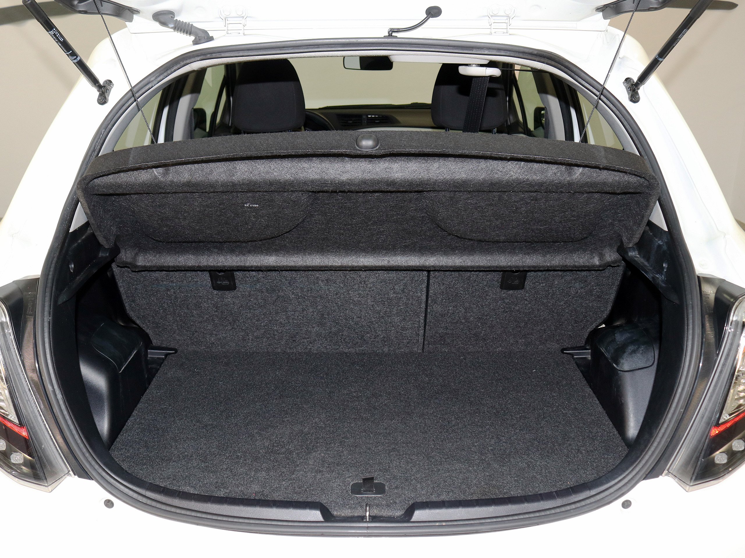 Foto Toyota Yaris 10