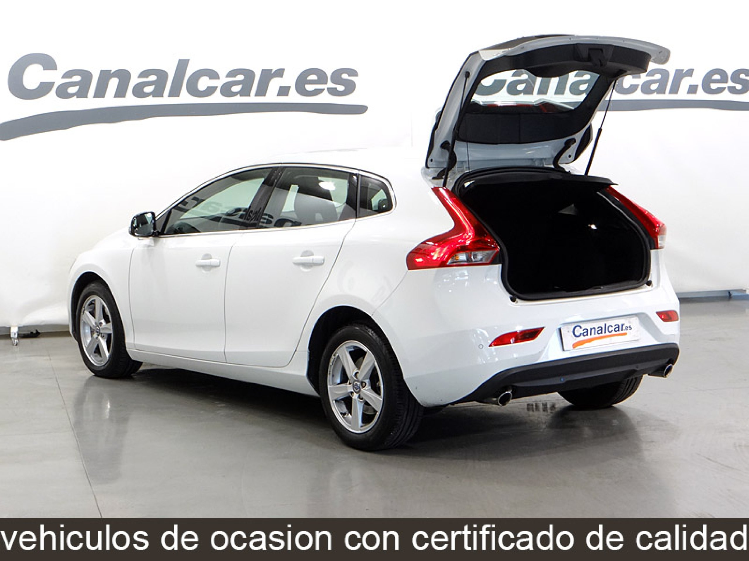 Foto Volvo V40 9