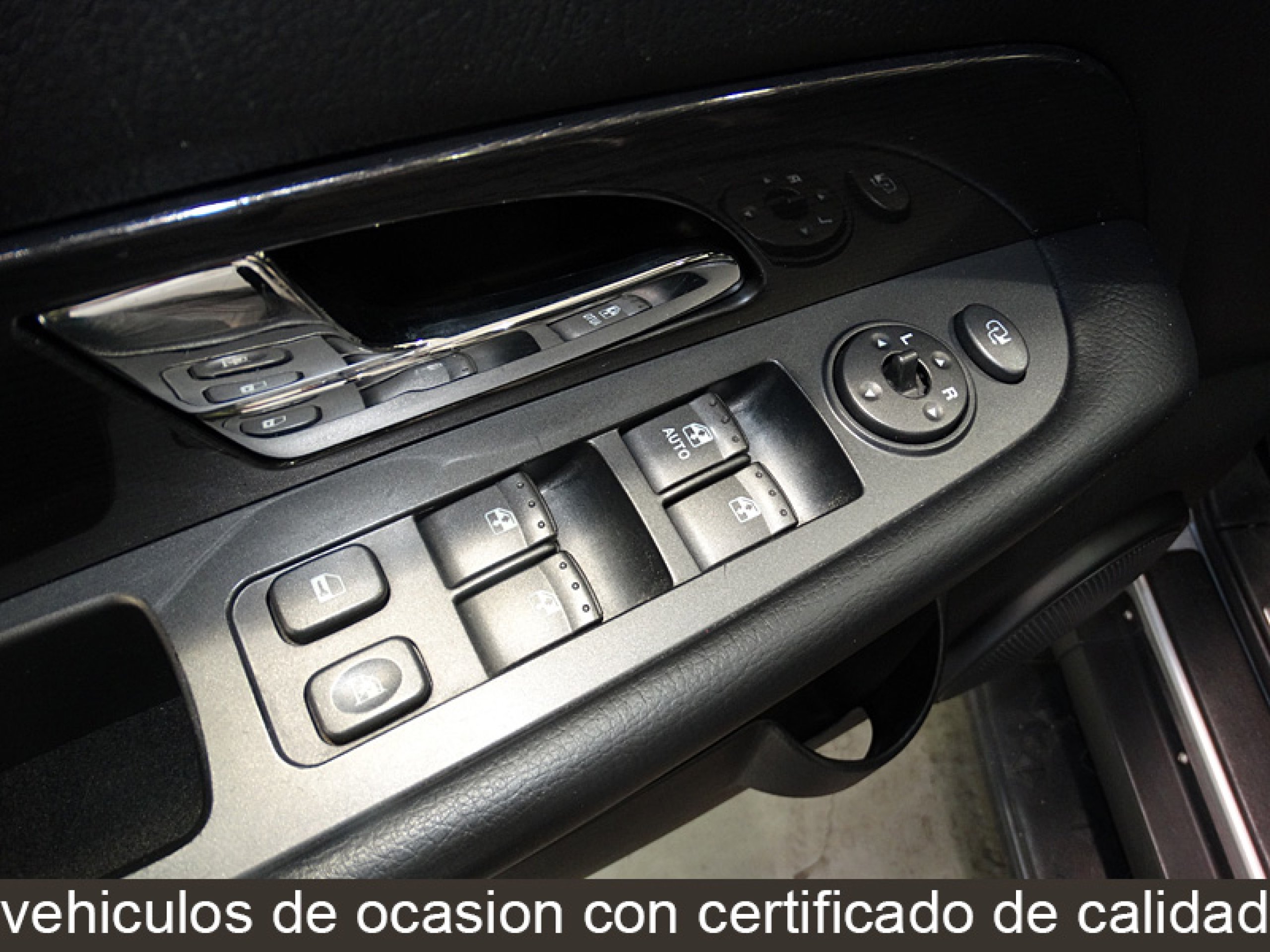 Foto Ssangyong Rexton 23