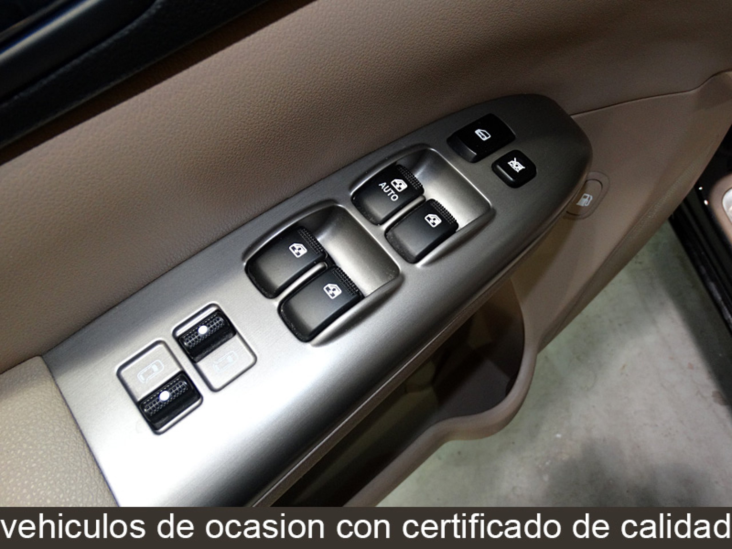 Foto Kia Carnival 17
