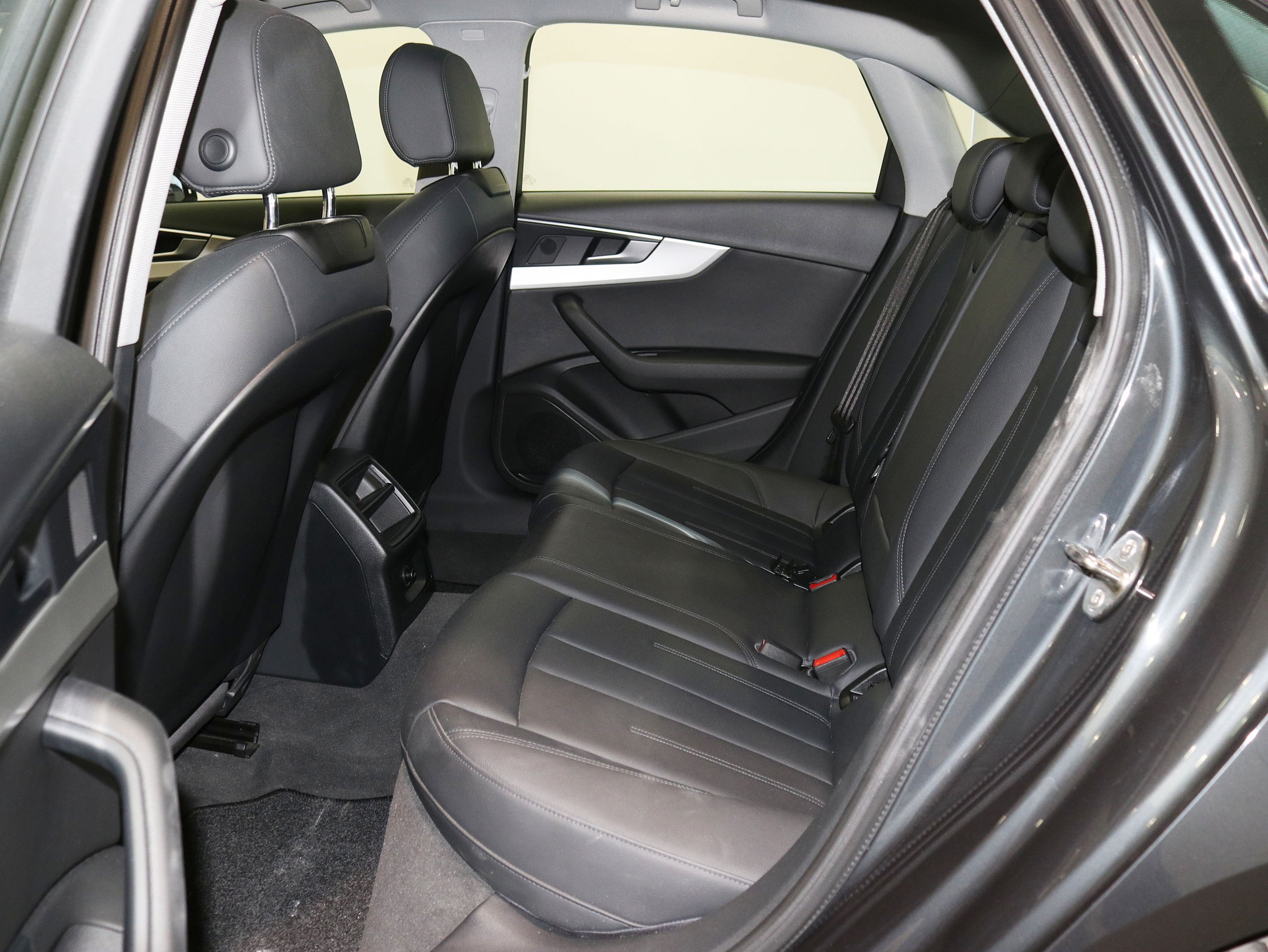 Foto Audi A4 14