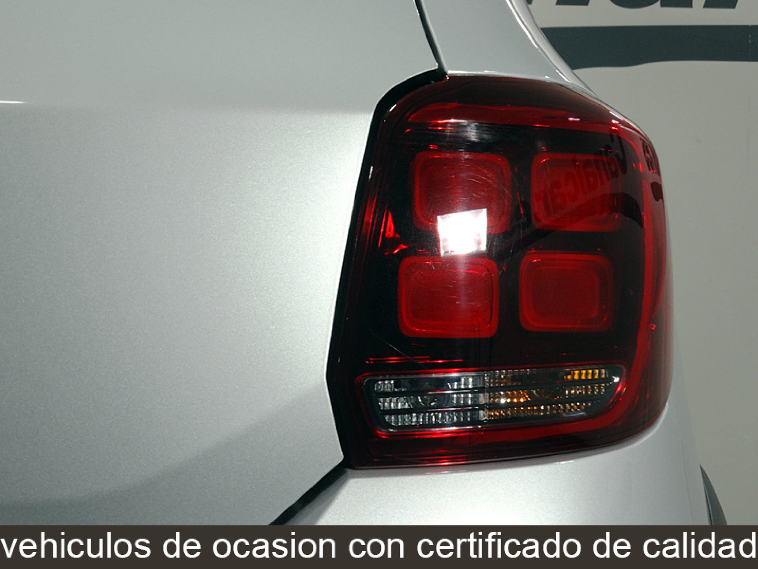 Foto Dacia Sandero 10