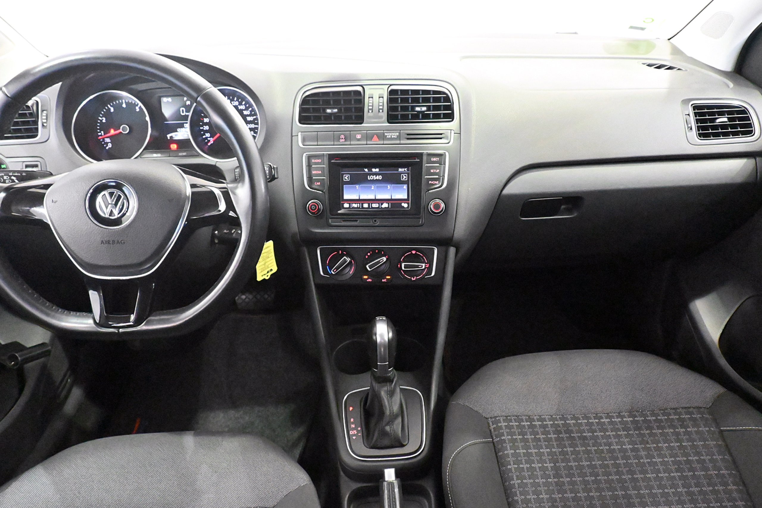 Foto Volkswagen Polo 10