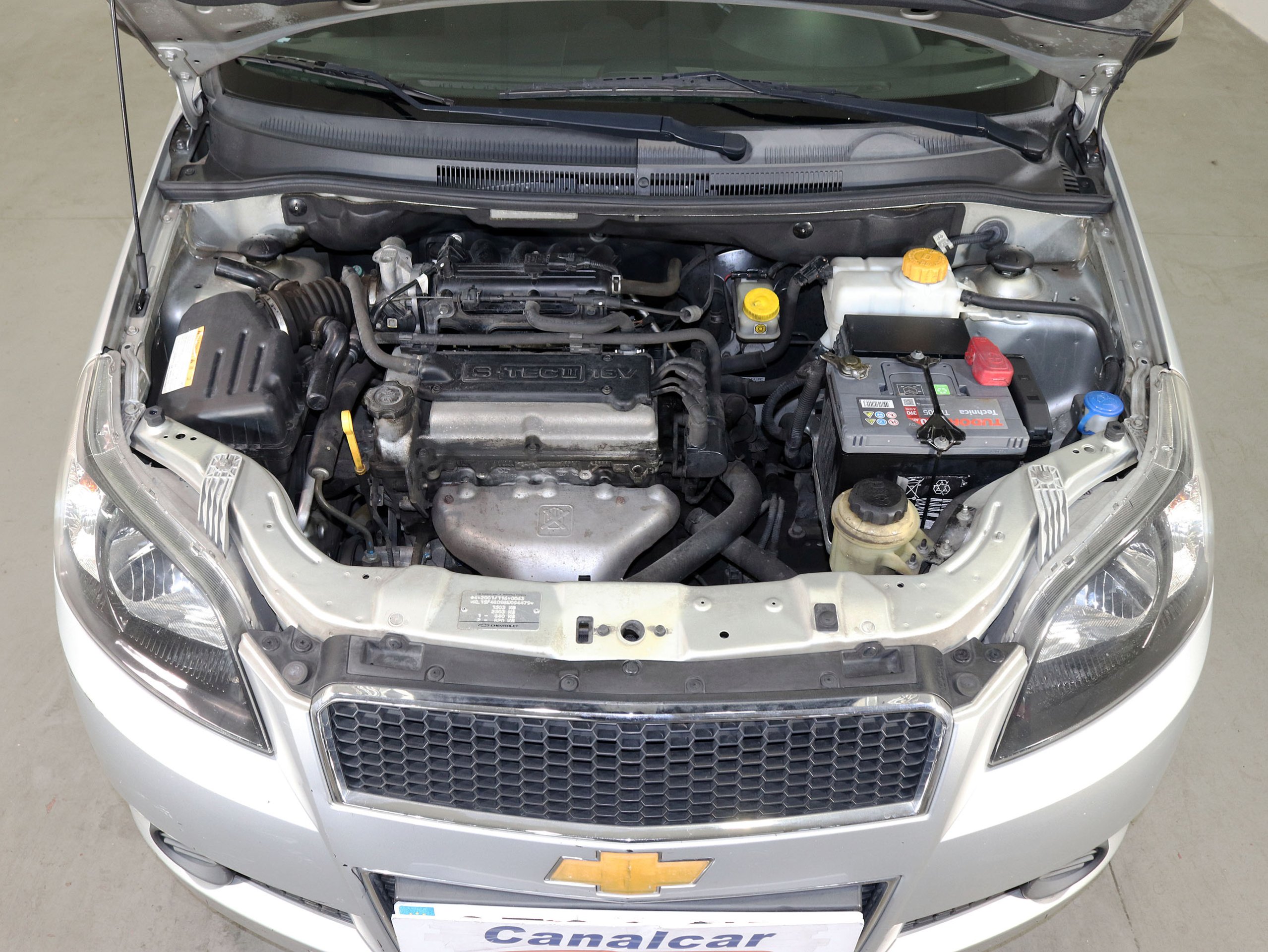 Foto Chevrolet Aveo 8