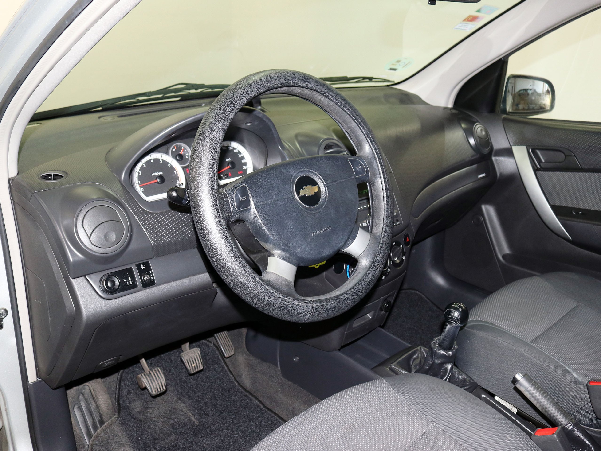 Foto Chevrolet Aveo 18
