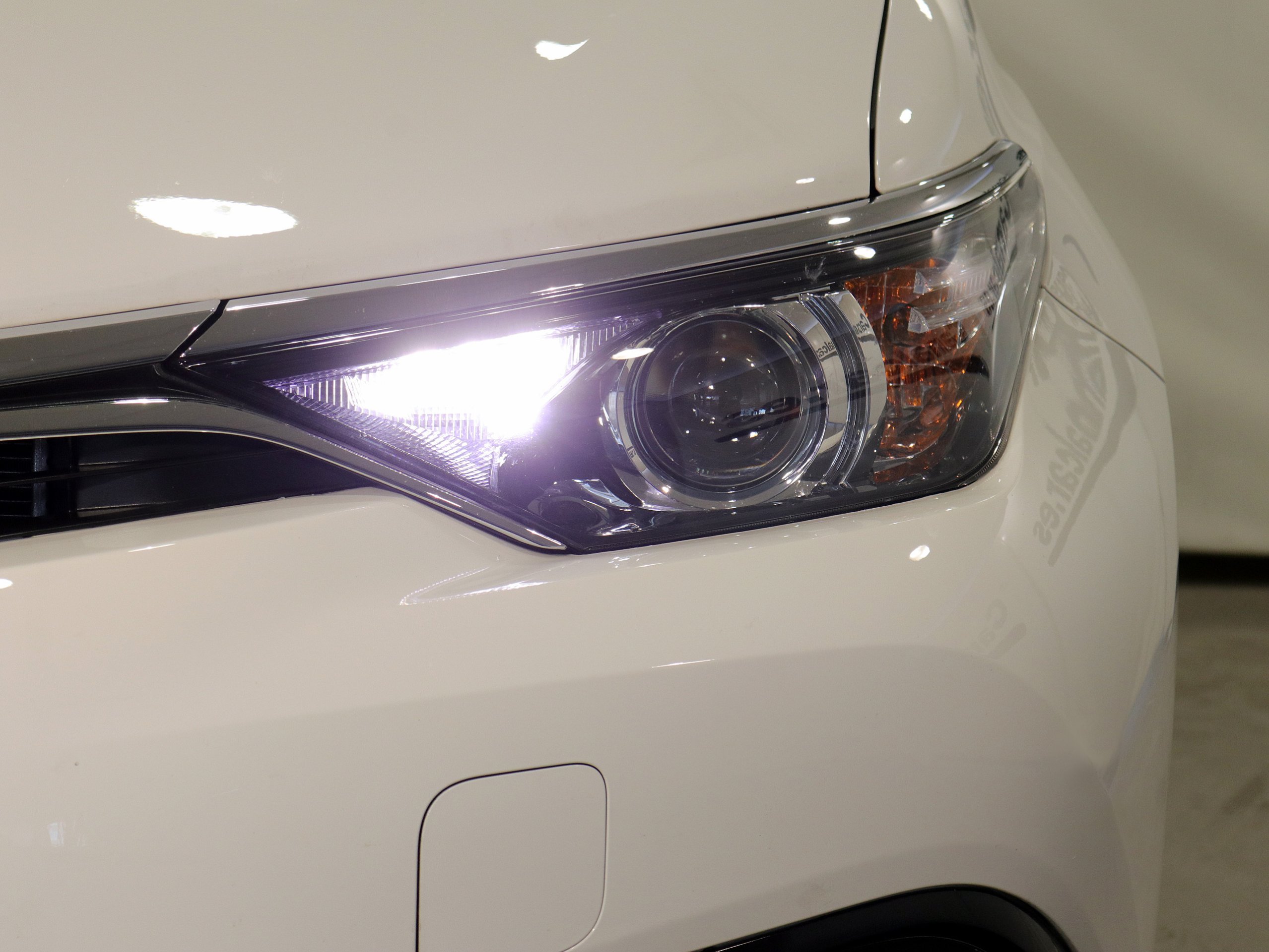 Foto Toyota Auris 13