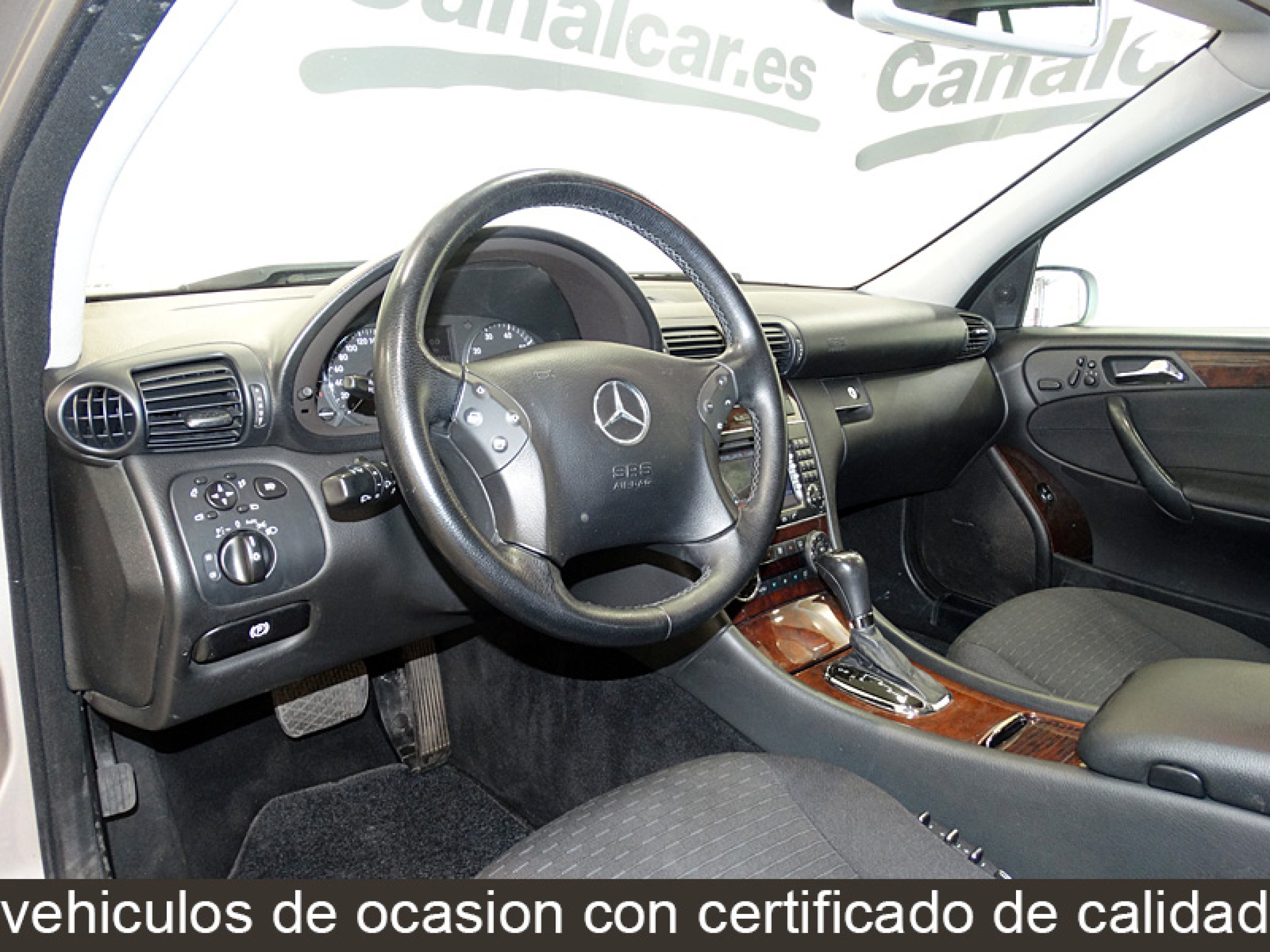Foto Mercedes-Benz C 350 14