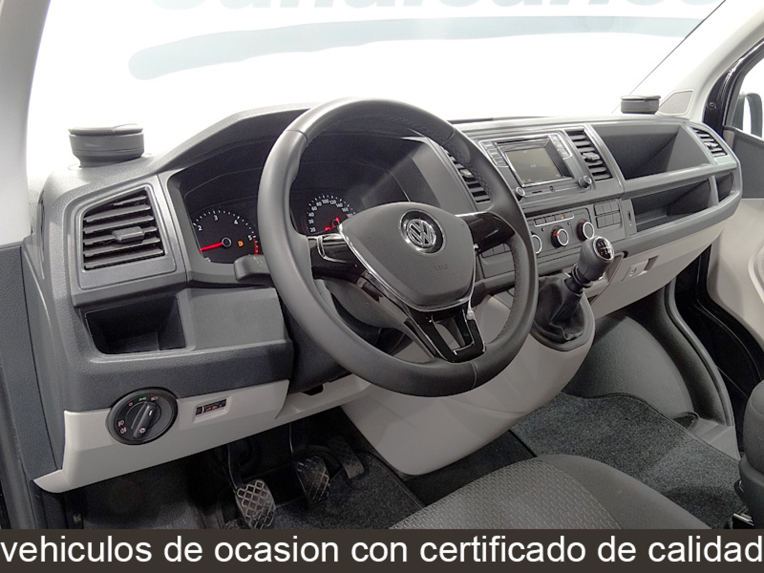 Foto Volkswagen Caravelle 24