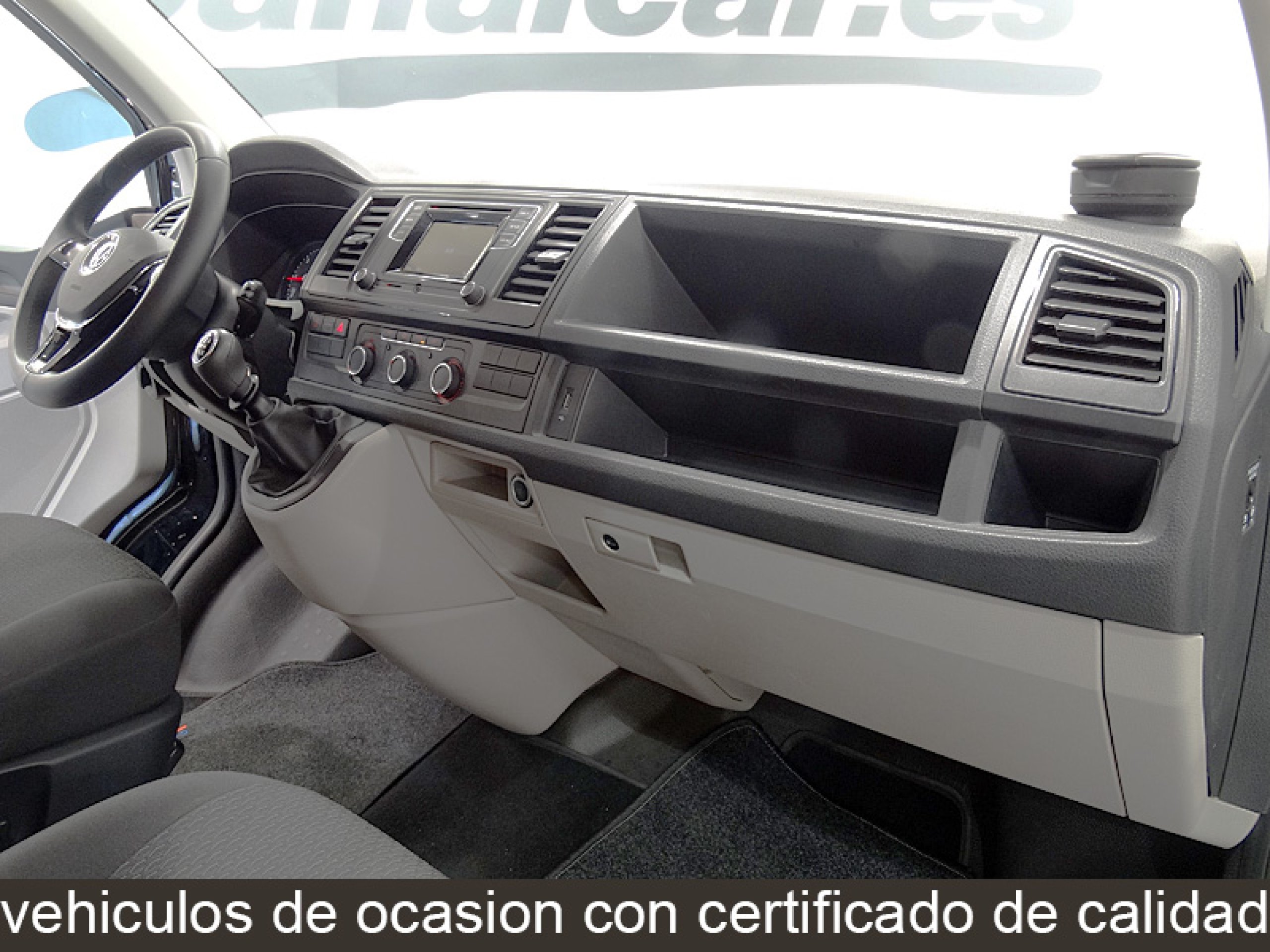 Foto Volkswagen Caravelle 26