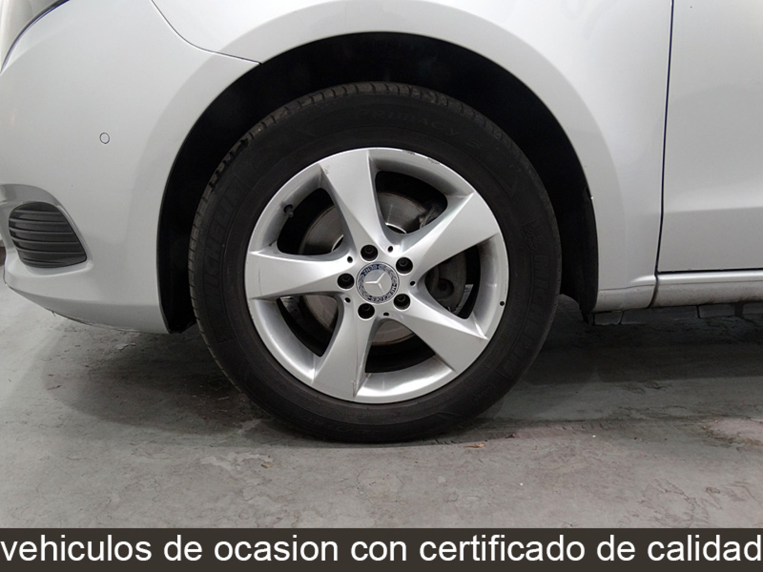 Foto Mercedes-Benz V 220 36