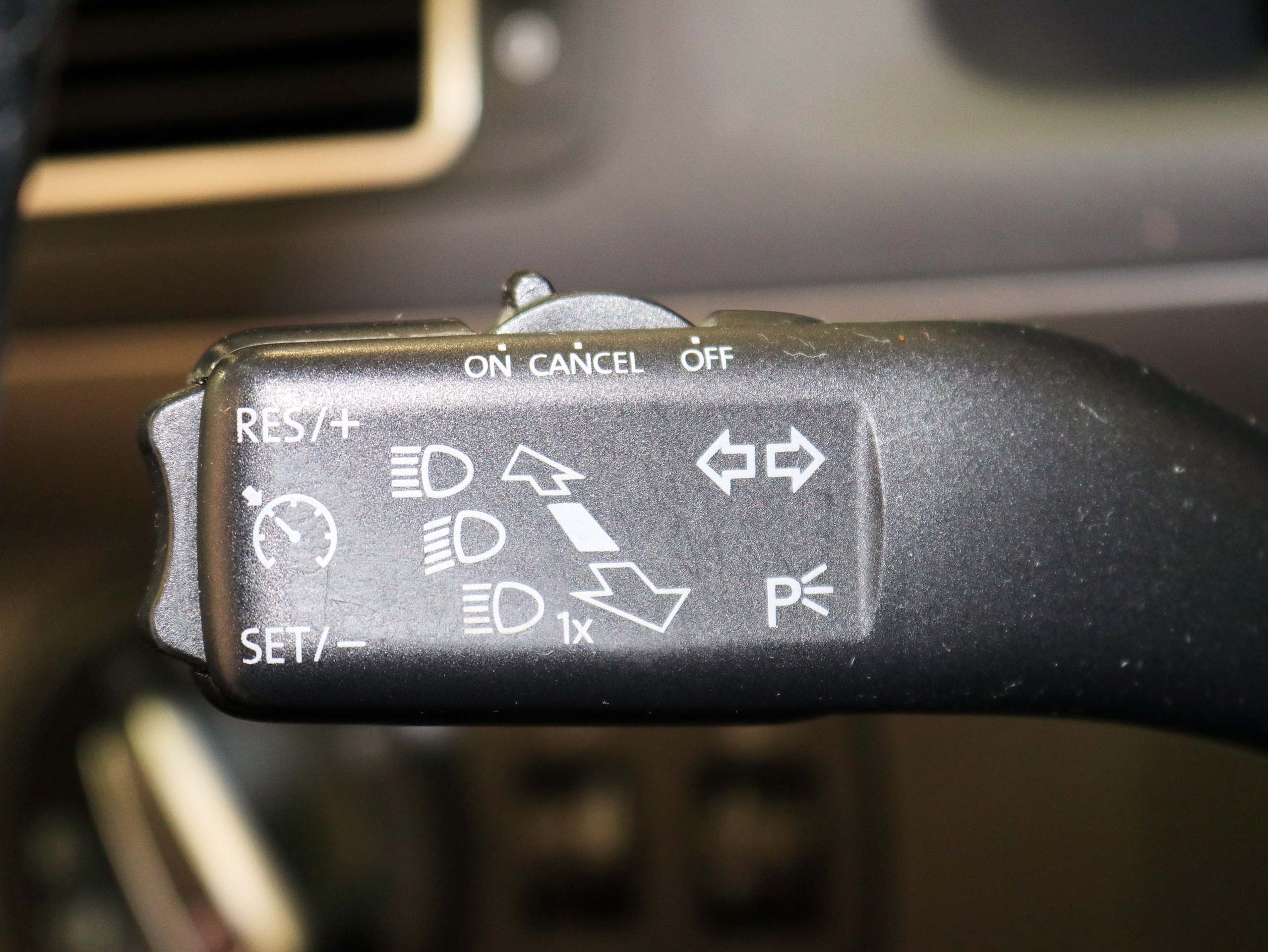 Foto Volkswagen Touran 30