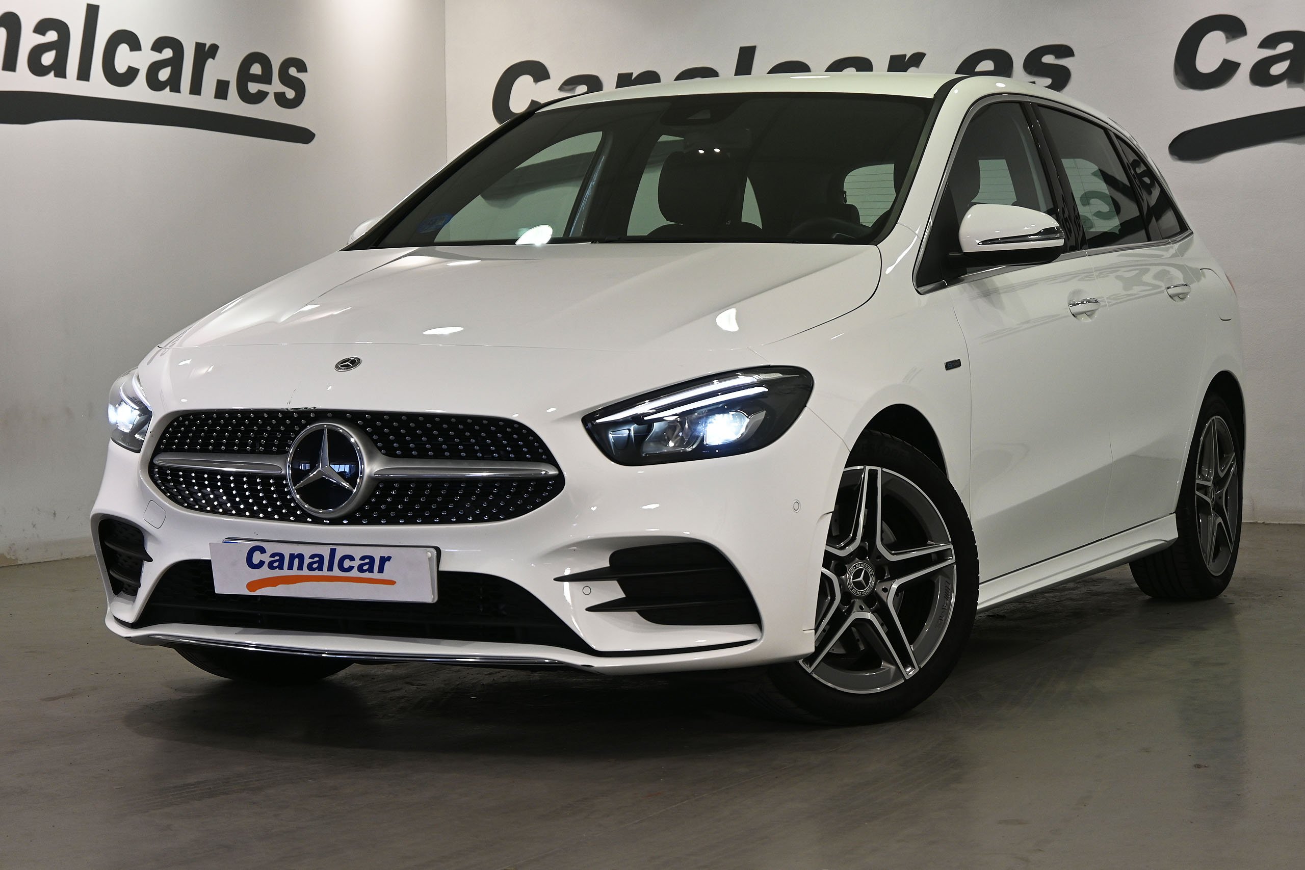 Foto Mercedes-Benz Clase B 1