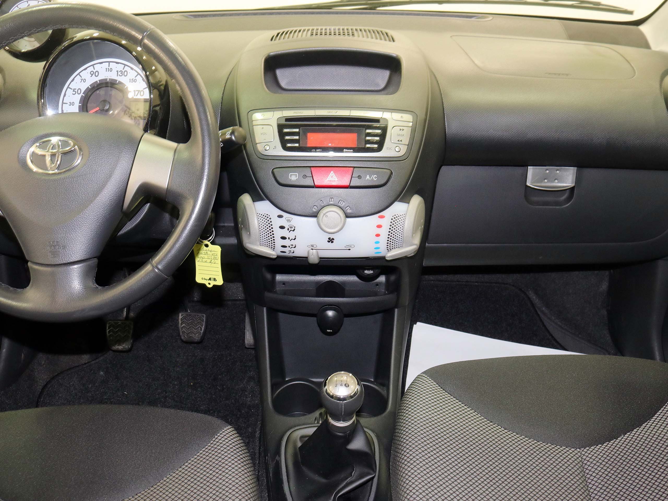 Foto Toyota Aygo 17