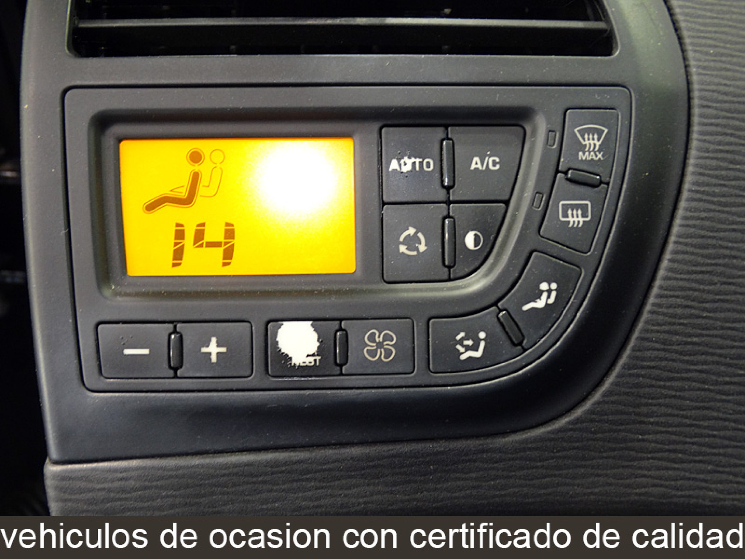 Foto Citroen Grand C4 Picasso 22