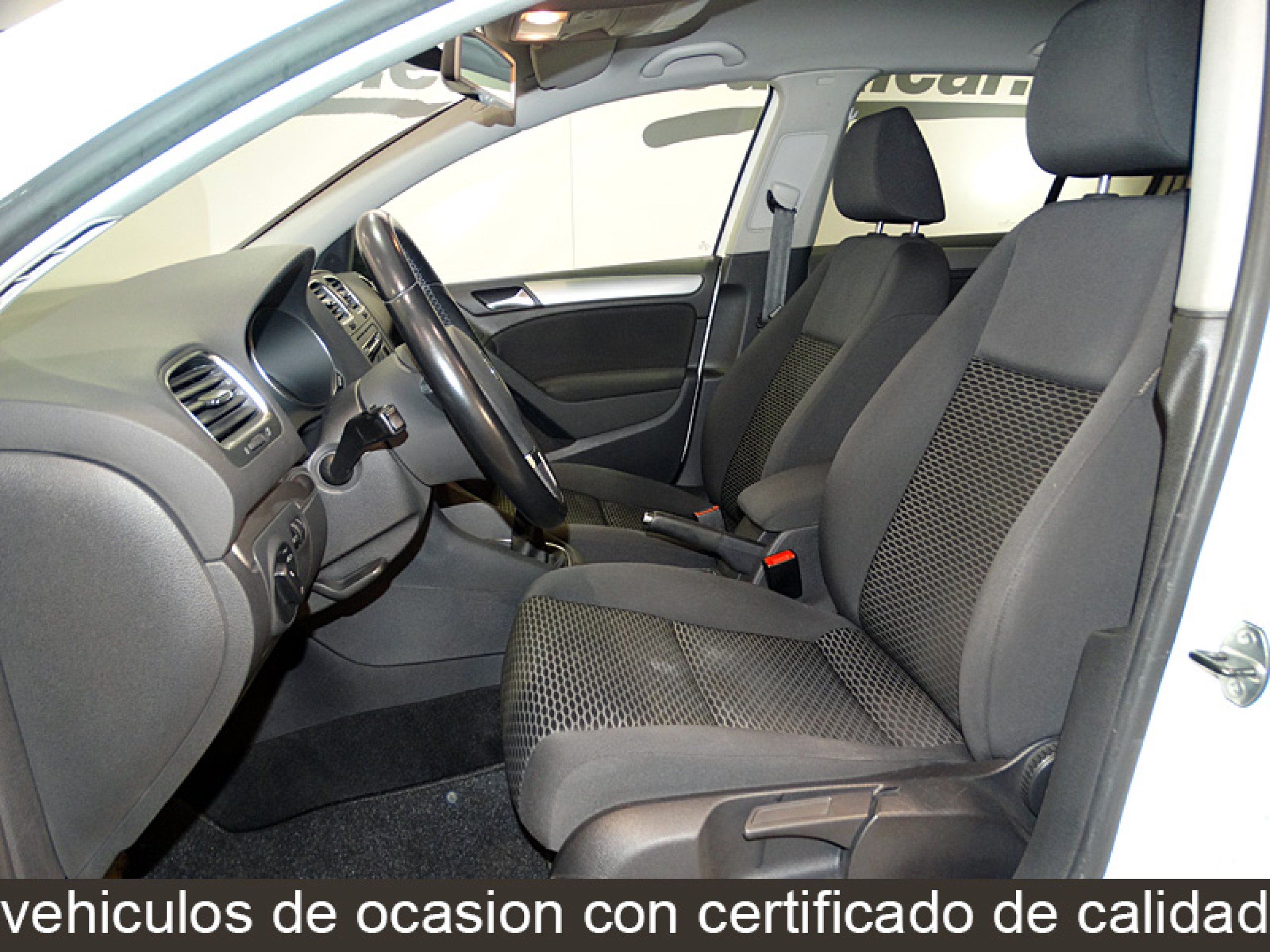 Foto Volkswagen Golf 9