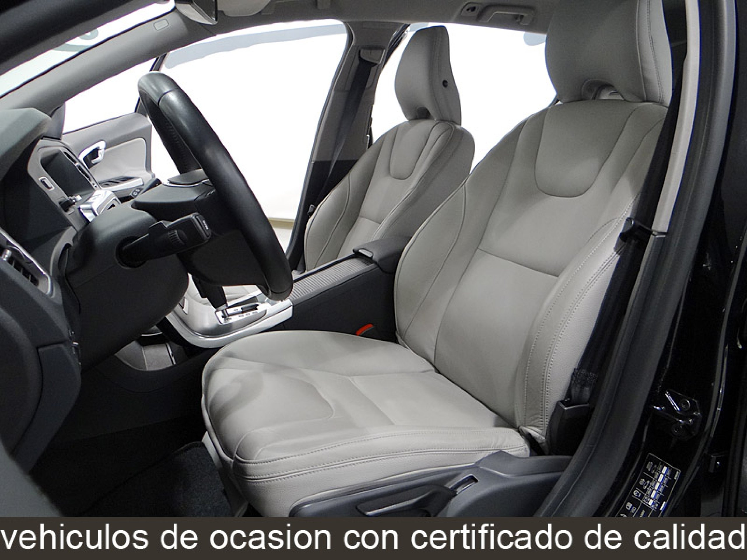 Foto Volvo V60 16