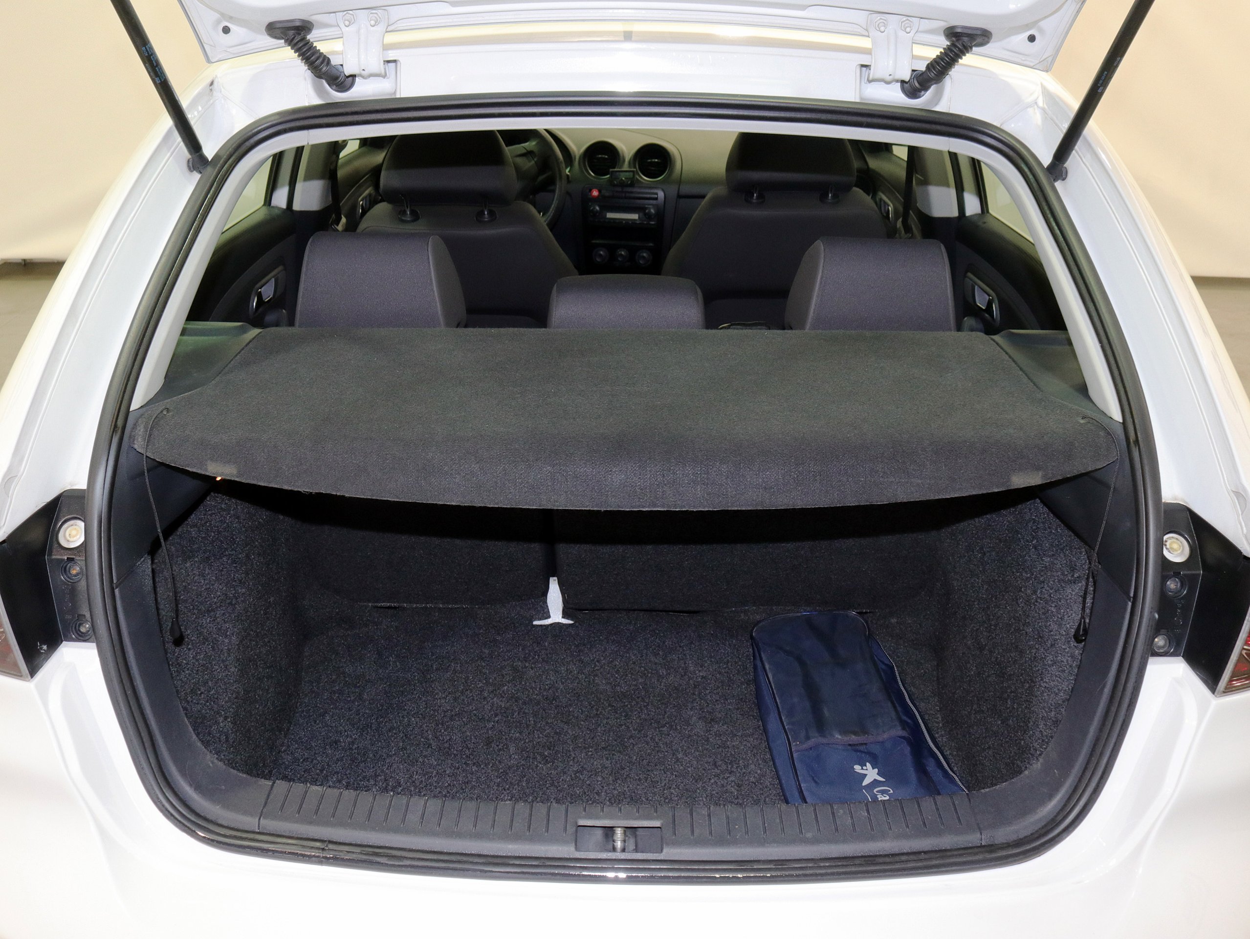 Foto Seat Ibiza 10